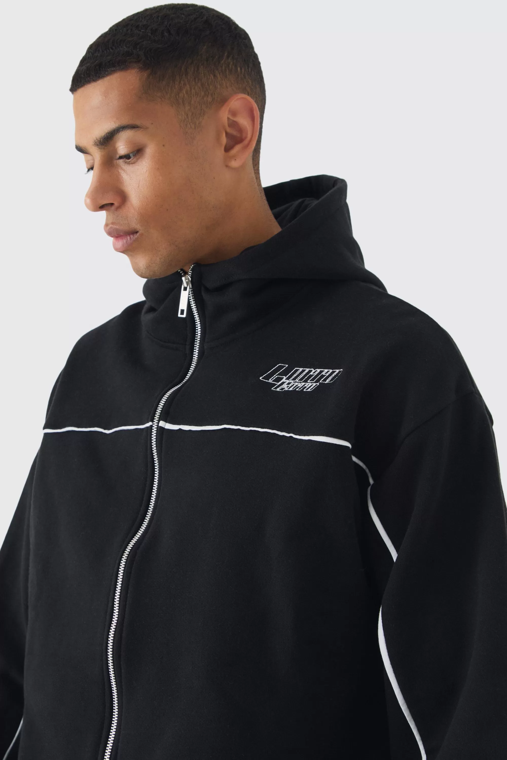 boohooMAN Oversized Boxy Heavyweight Embroidered Hoodie With Piping | UK