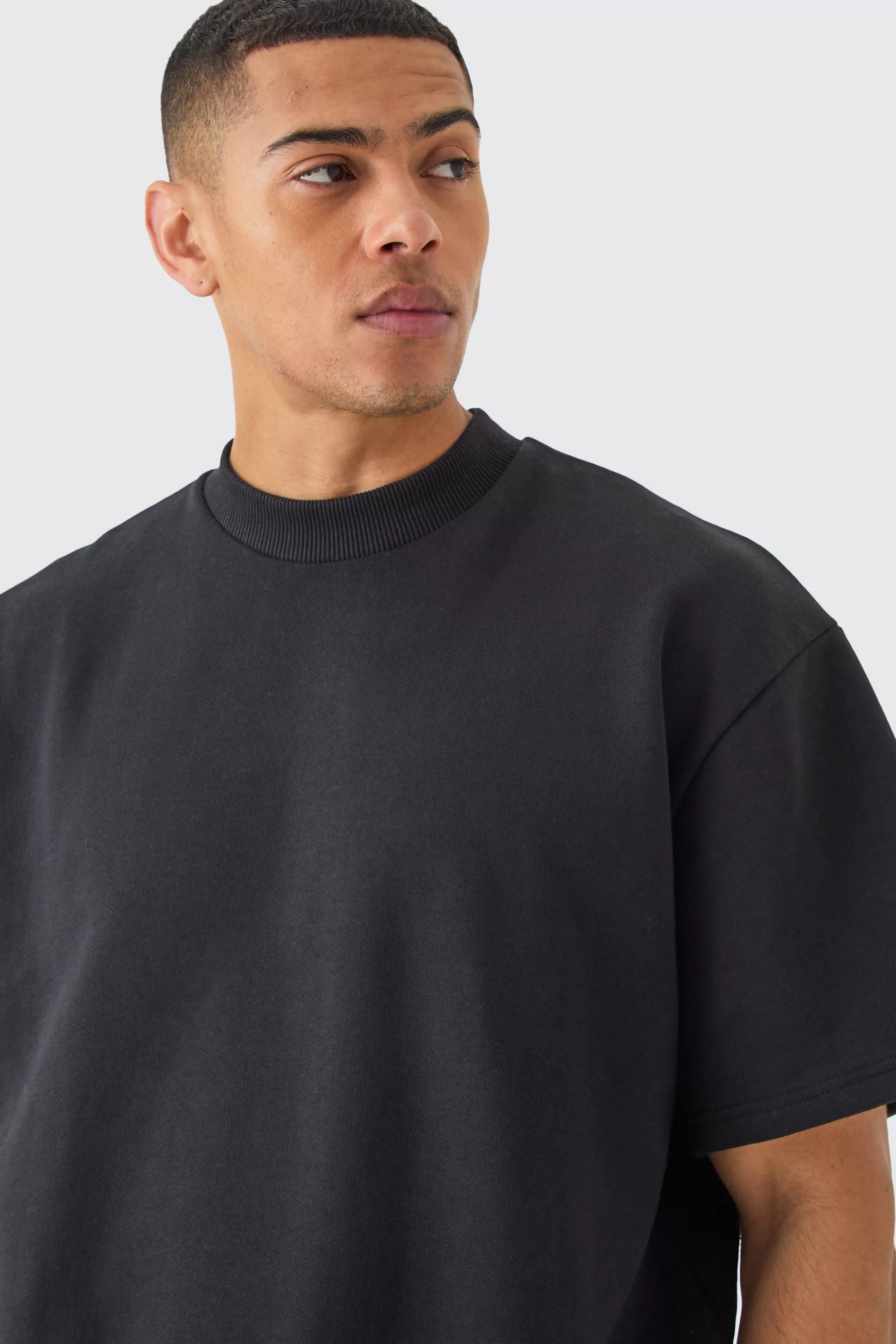 boohooMAN Oversized Boxy Heavyweight Short Sleeve Sweatshirt | UK