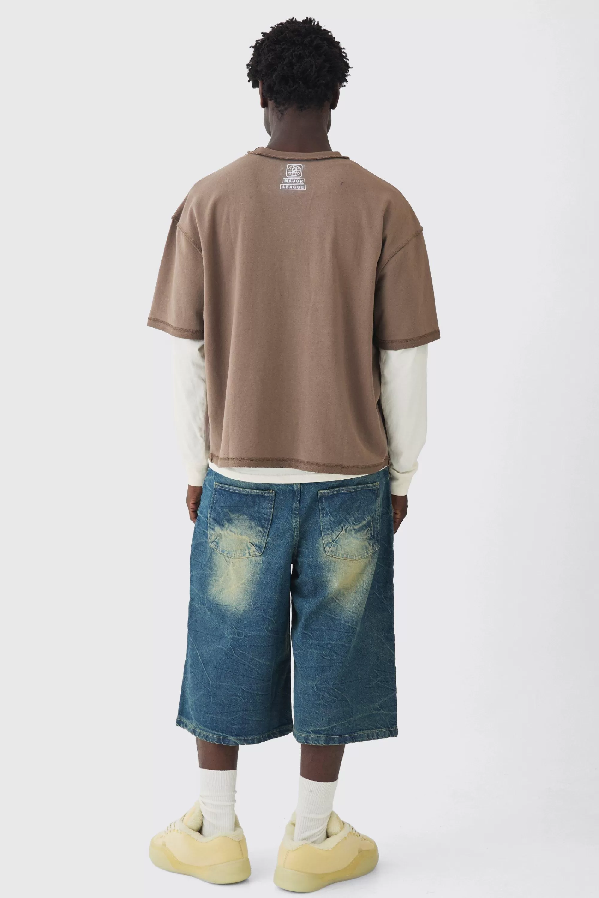 boohooMAN Oversized Boxy Loopback Short Sleeve Exposed Seam Sweatshirt | UK