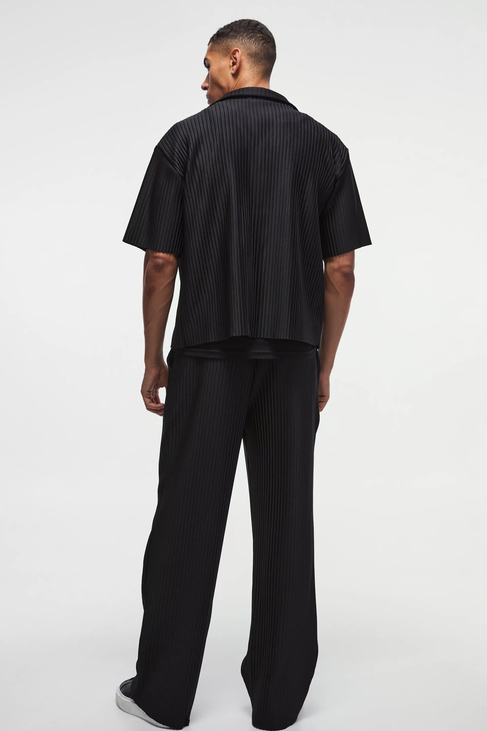 boohooMAN Oversized Boxy Shirt & Straight Pleated Trouser Set | UK