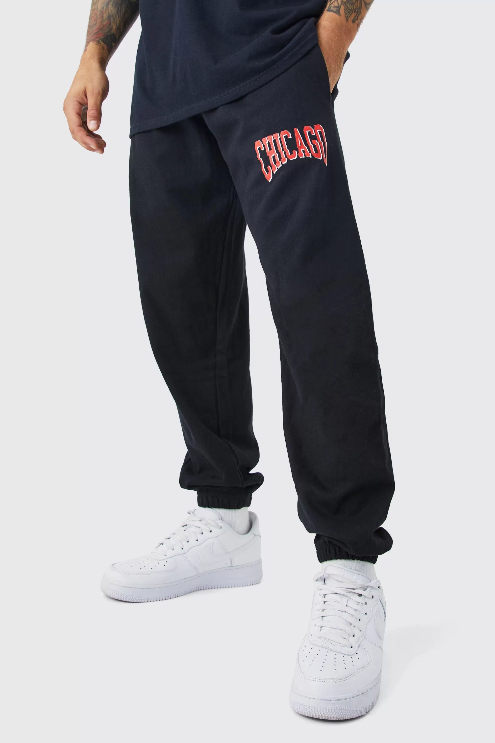 boohooMAN Oversized Chicago Varsity Jogger | UK