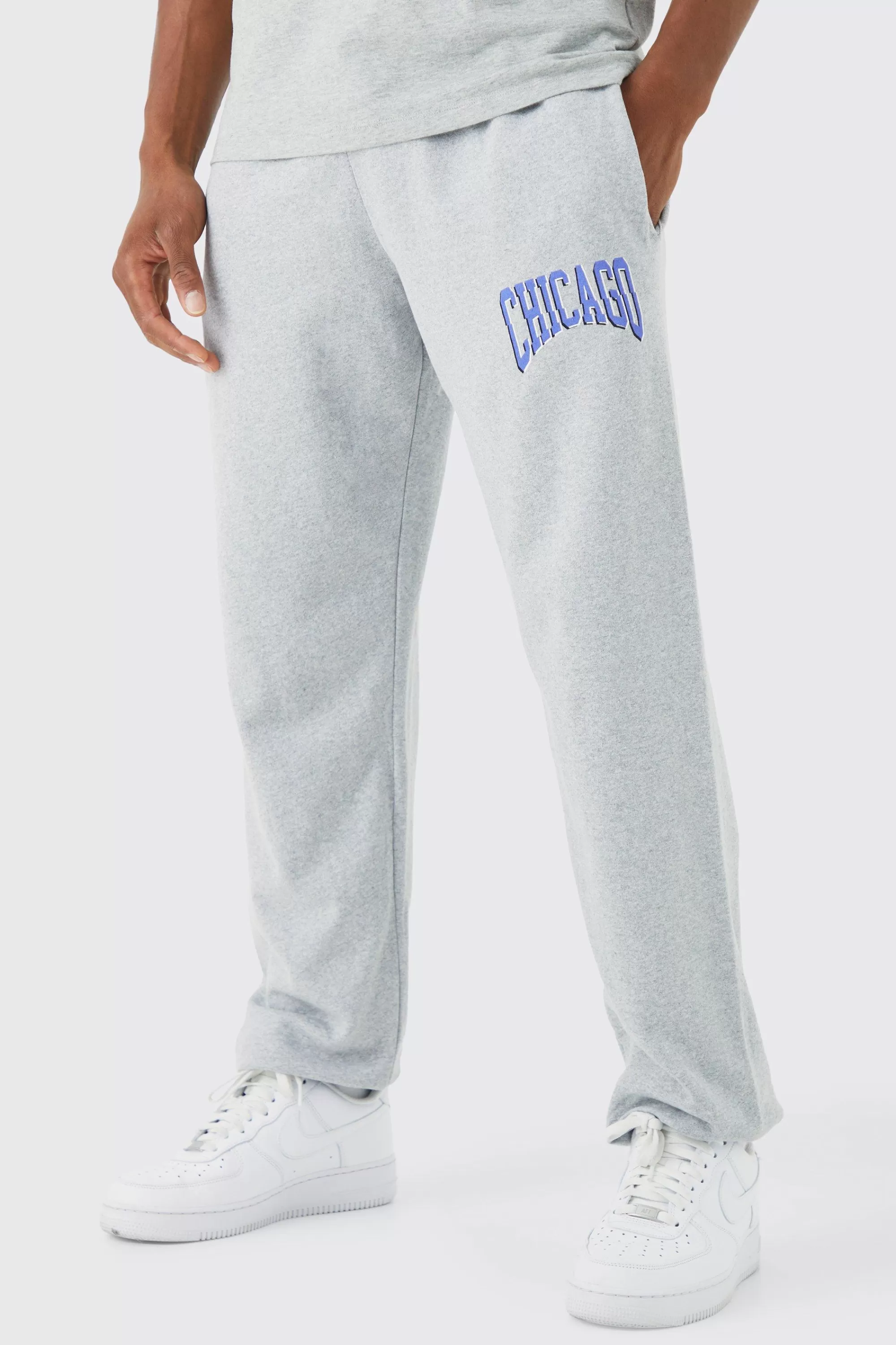 boohooMAN Oversized Chicago Varsity Jogger | UK
