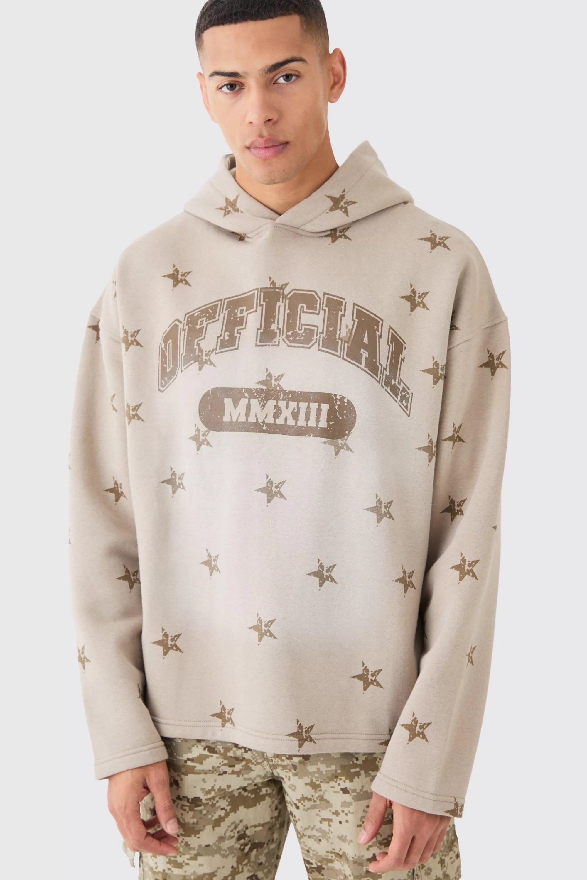 boohooMAN Oversized Drop Shoulder Washed Star Official Hoodie | UK