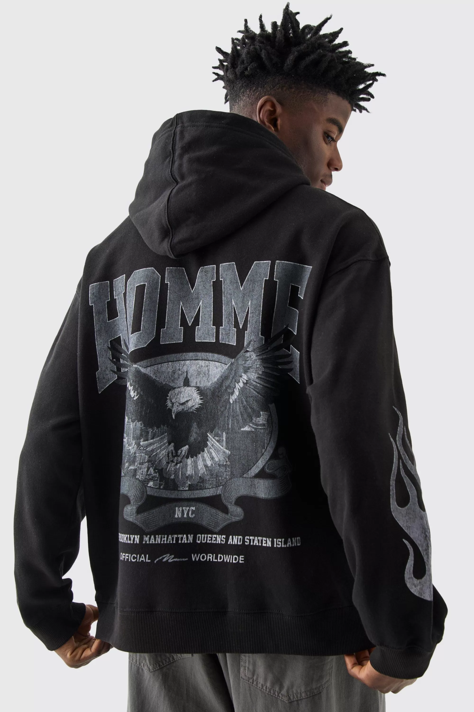 boohooMAN Oversized Eagle Homme Hoodie | UK