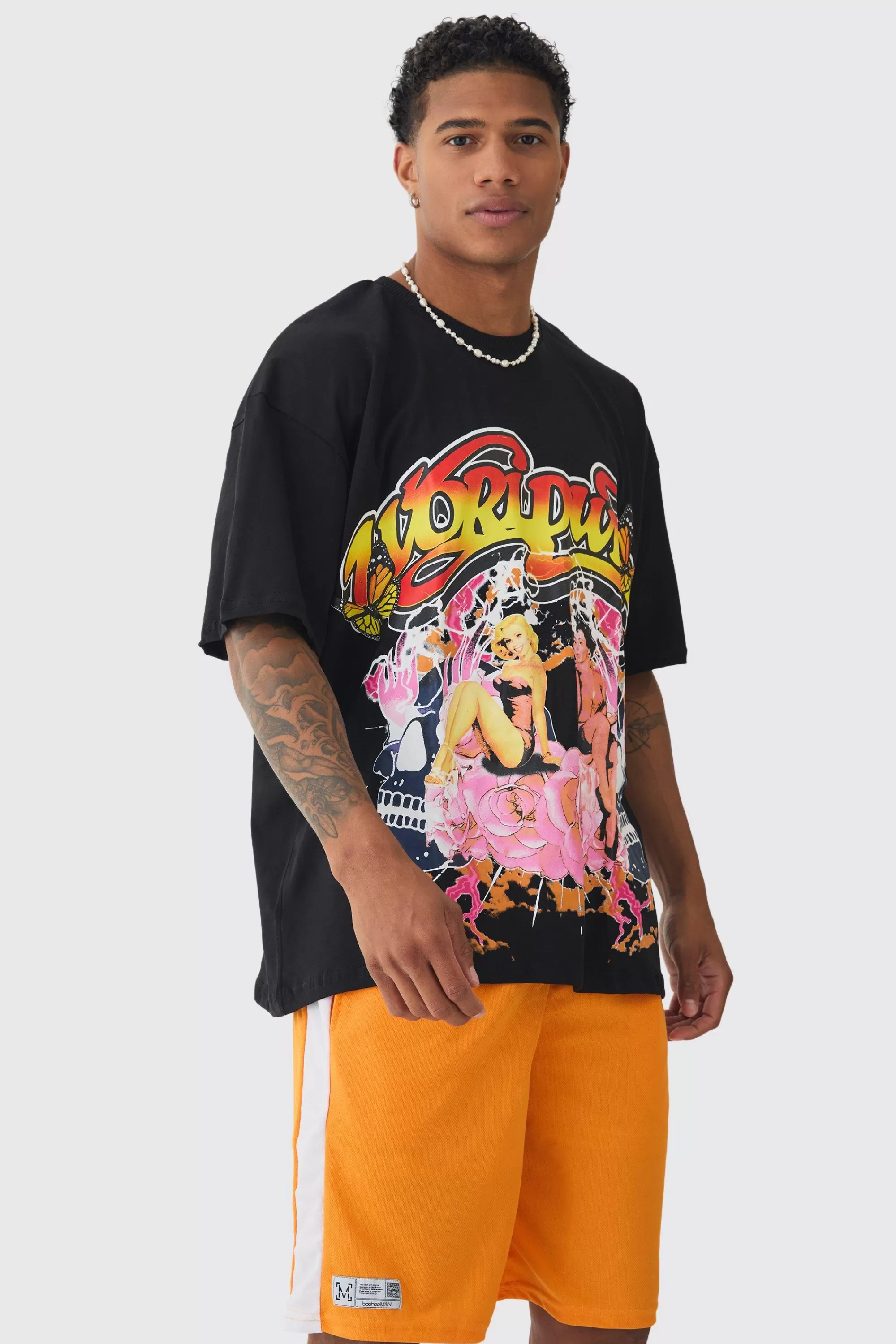 boohooMAN Oversized Graphic T-shirt & Mesh Short Set | UK