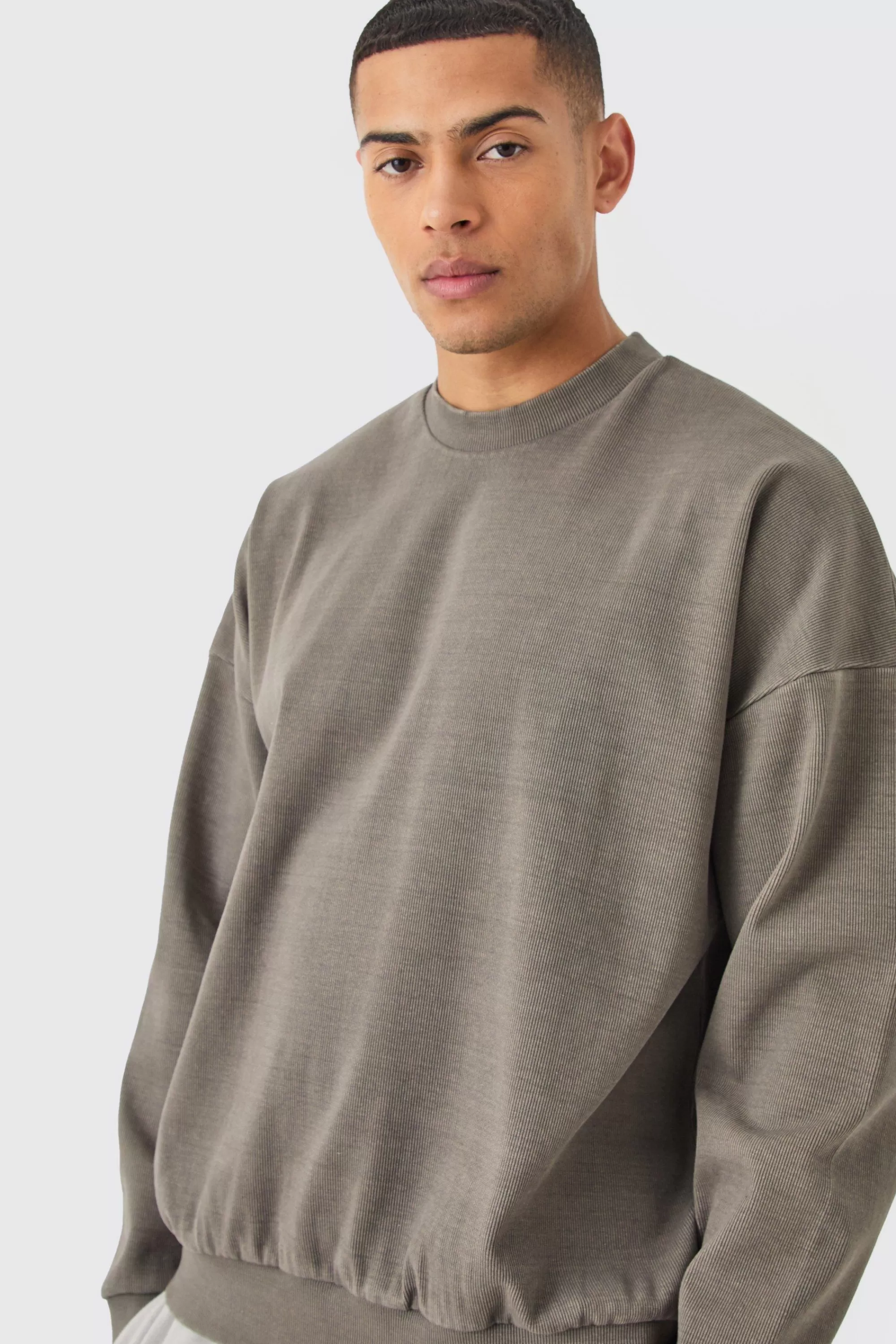 boohooMAN Oversized Heavyweight Ribbed Washed Drop Shoulder Sweatshirt | UK