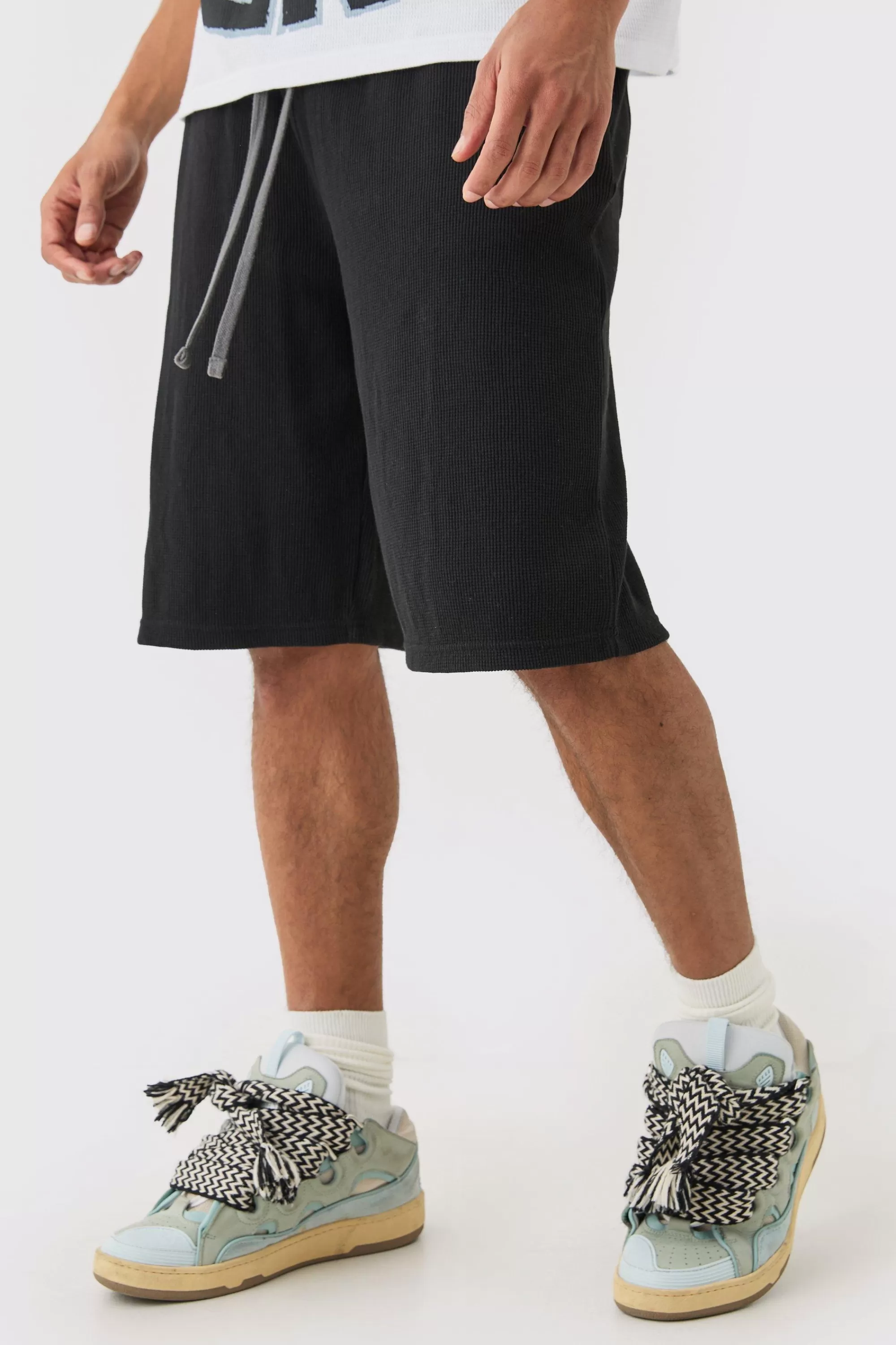 boohooMAN Oversized Long Length Heavyweight Waffle Shorts | UK