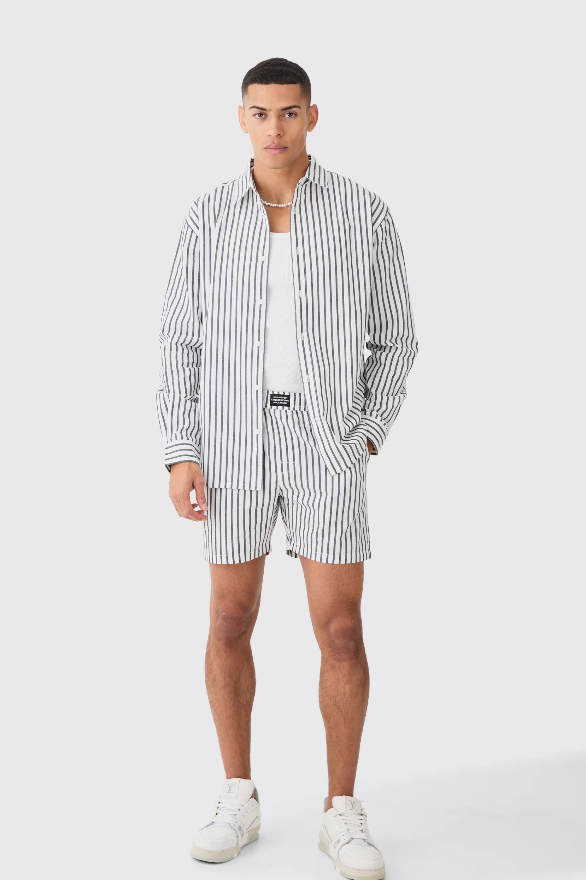 boohooMAN Oversized Poplin Pinstripe Branded Waistband Short Set | UK
