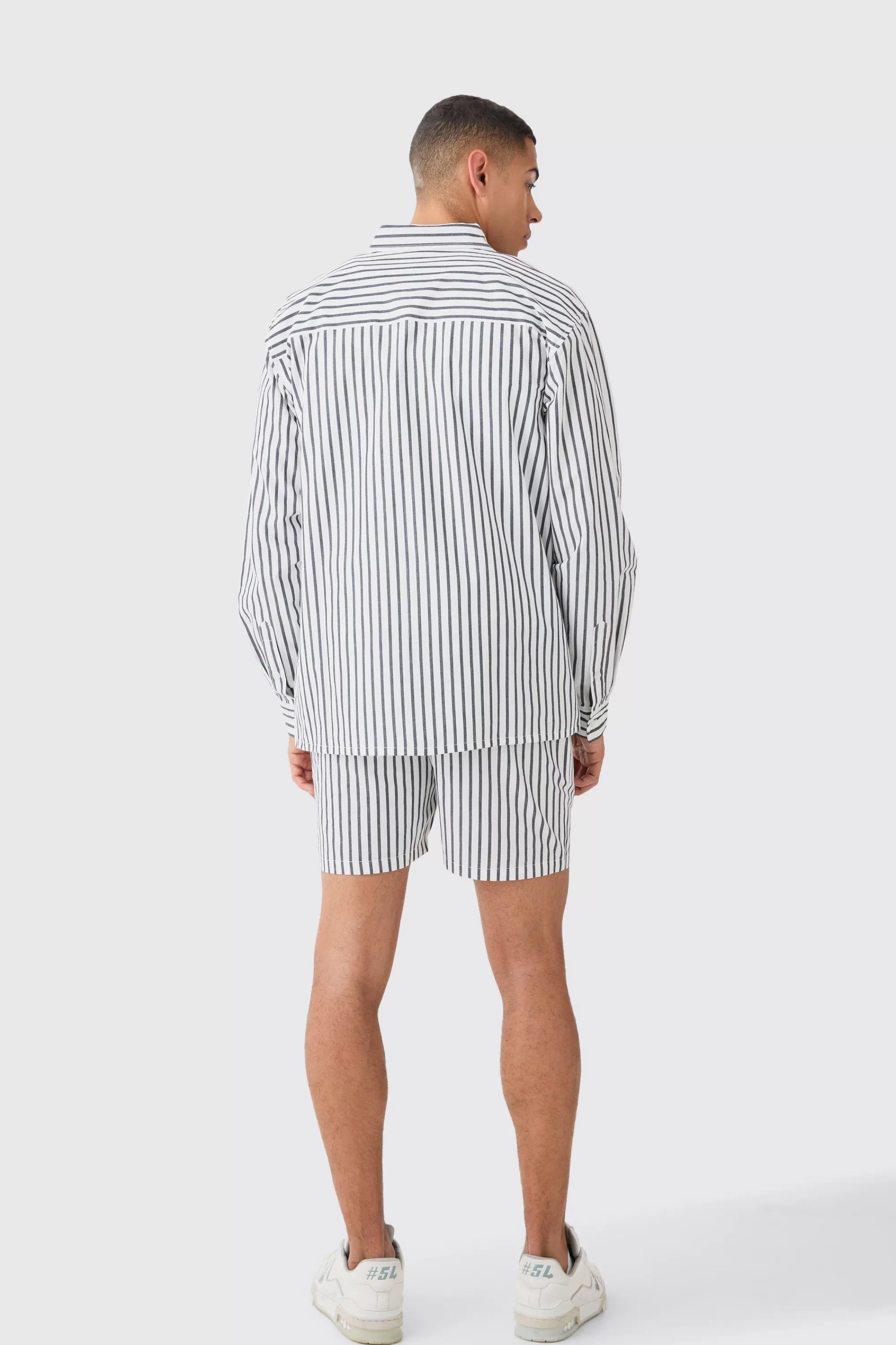 boohooMAN Oversized Poplin Pinstripe Branded Waistband Short Set | UK