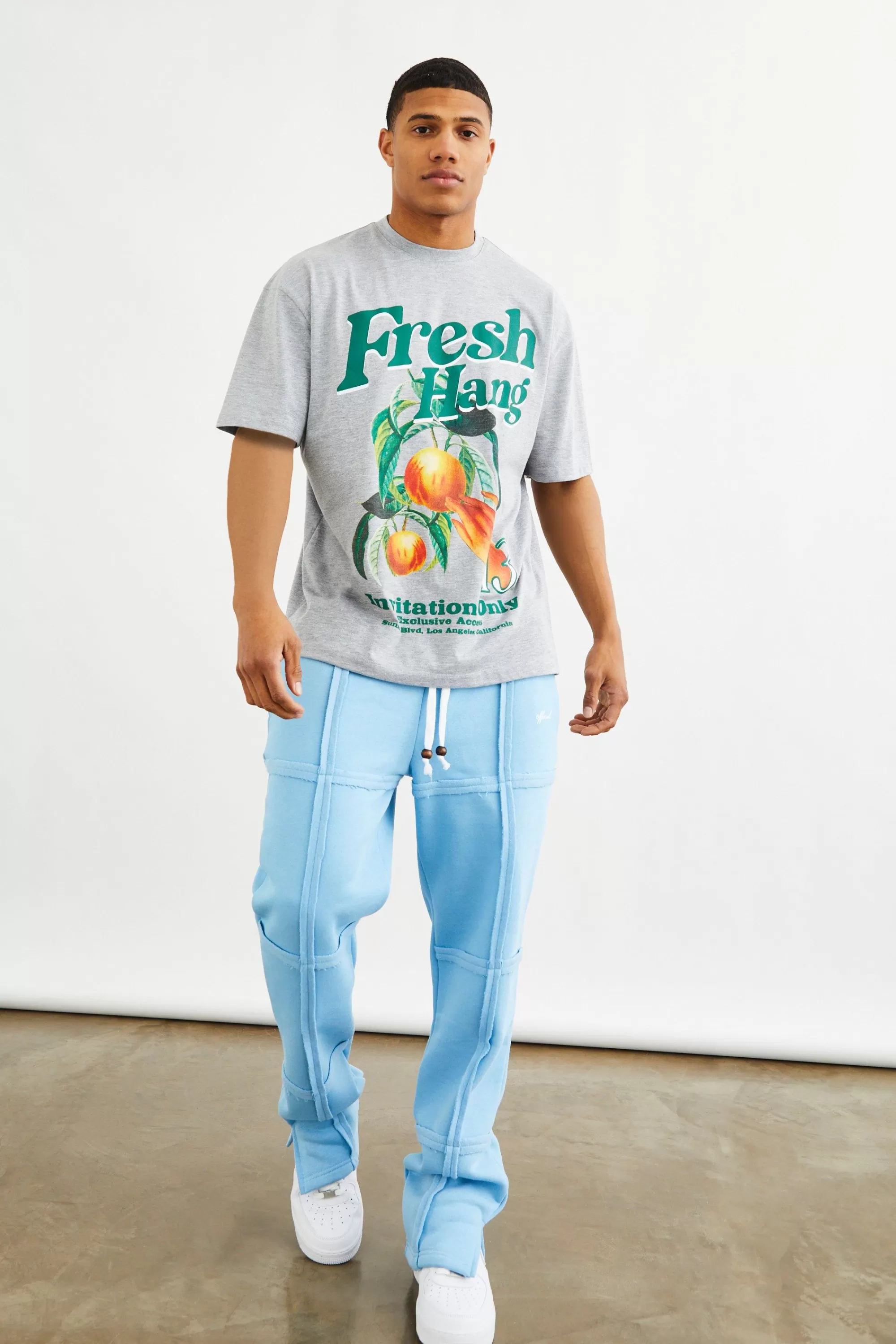 boohooMAN Oversized Print Tee And Split Hem Jogger Set | UK