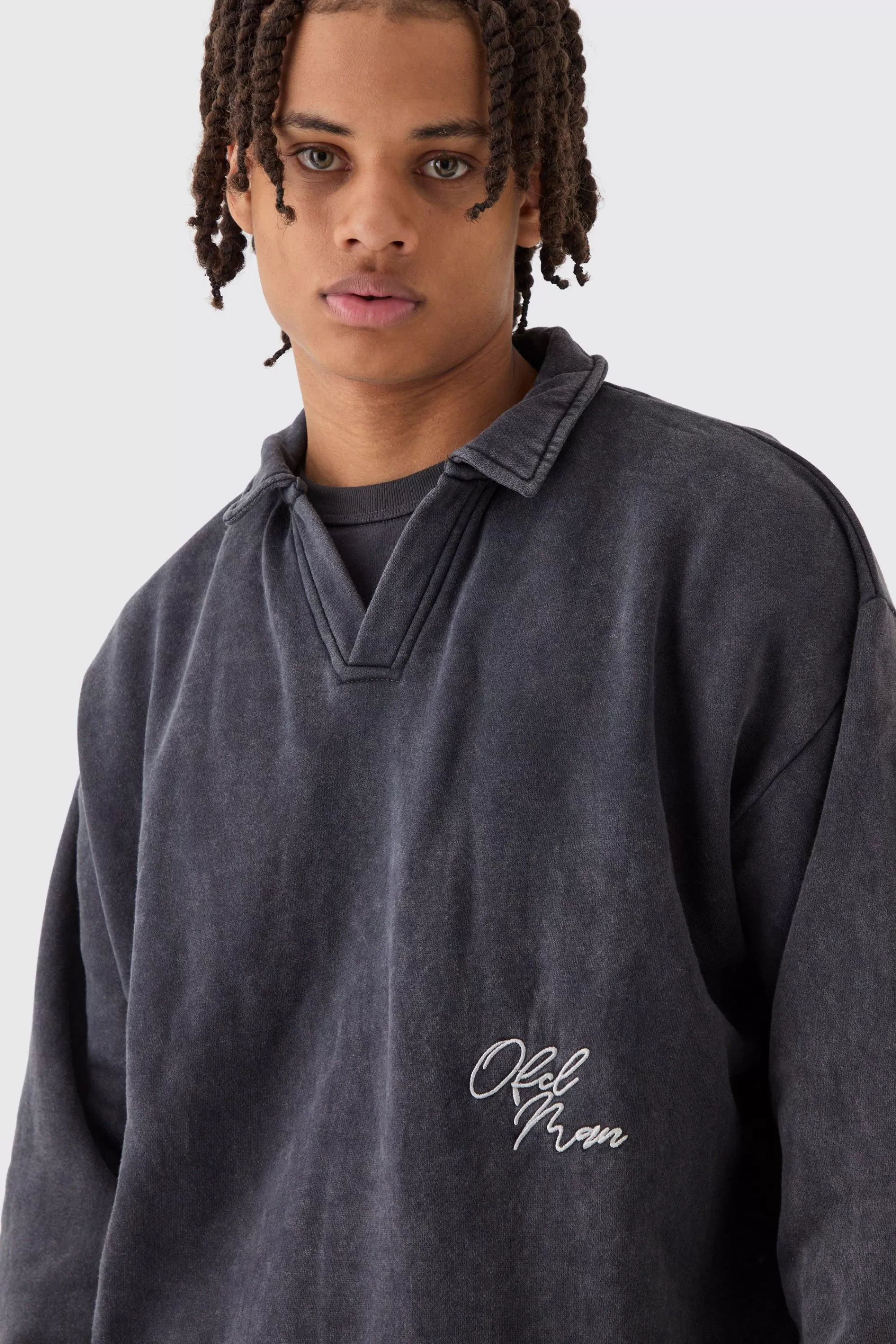 boohooMAN Oversized Revere Washed Embroidered Rugby Sweatshirt Polo | UK