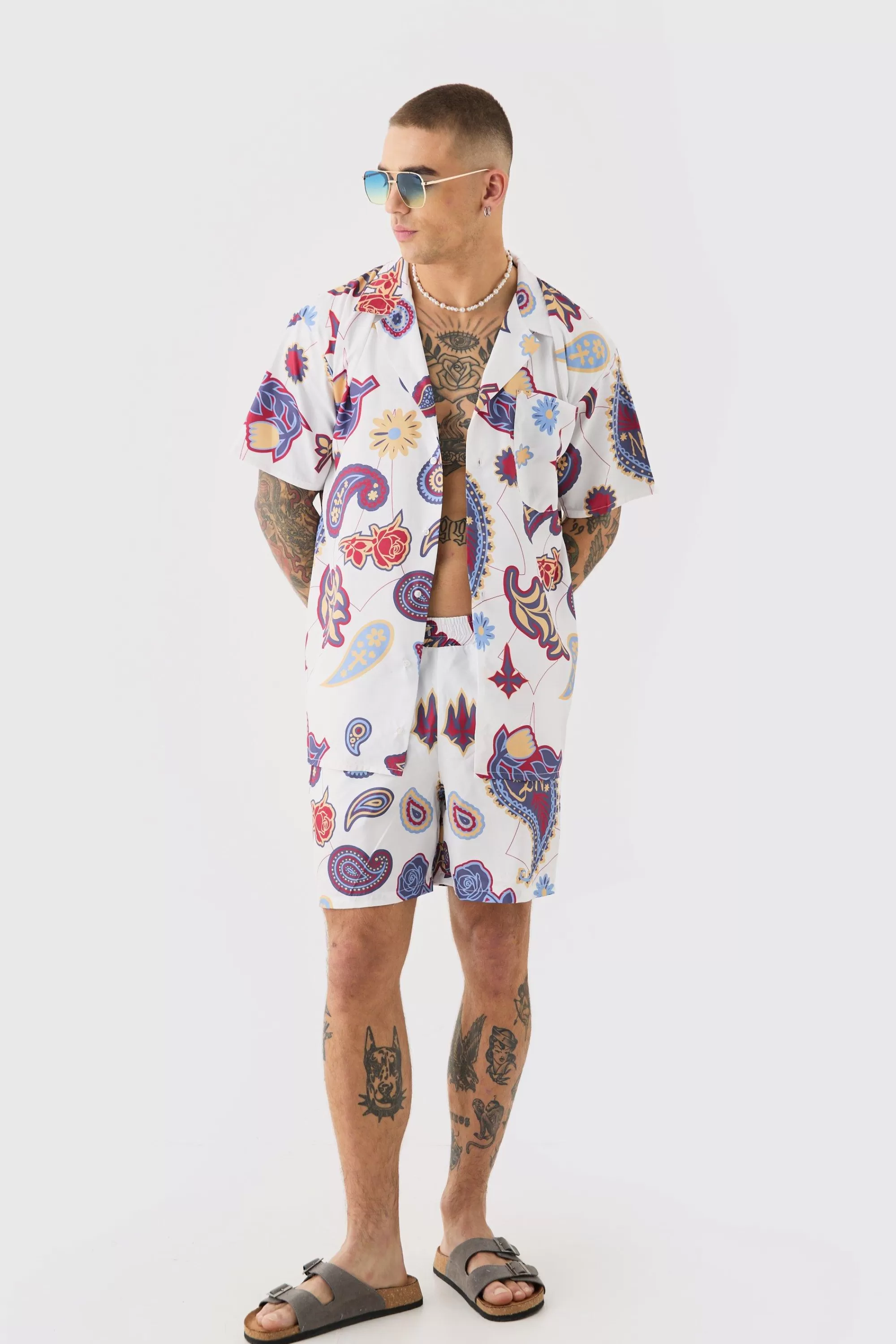 boohooMAN Oversized Ripstop Paisley Shirt & Mid Swim Short Set | UK
