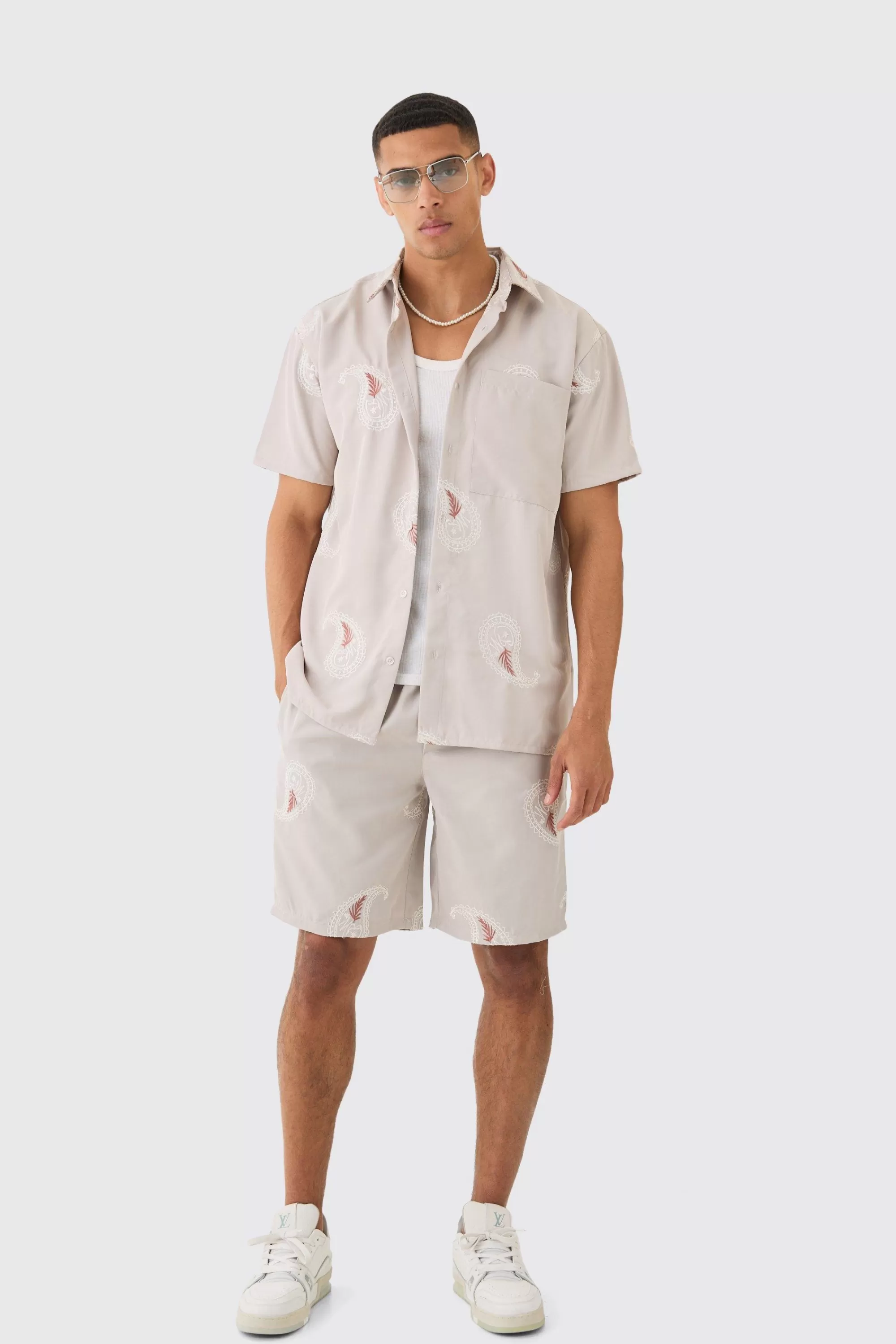 boohooMAN Oversized Soft Twill Paisley Embroidered Shirt And Short | UK