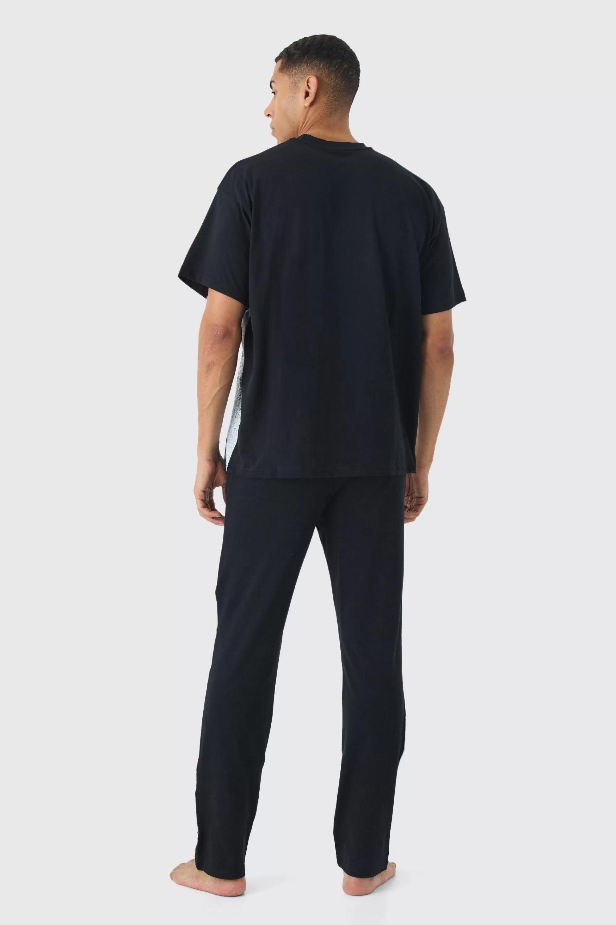 boohooMAN Oversized Spray Graffiti Lounge Set | UK