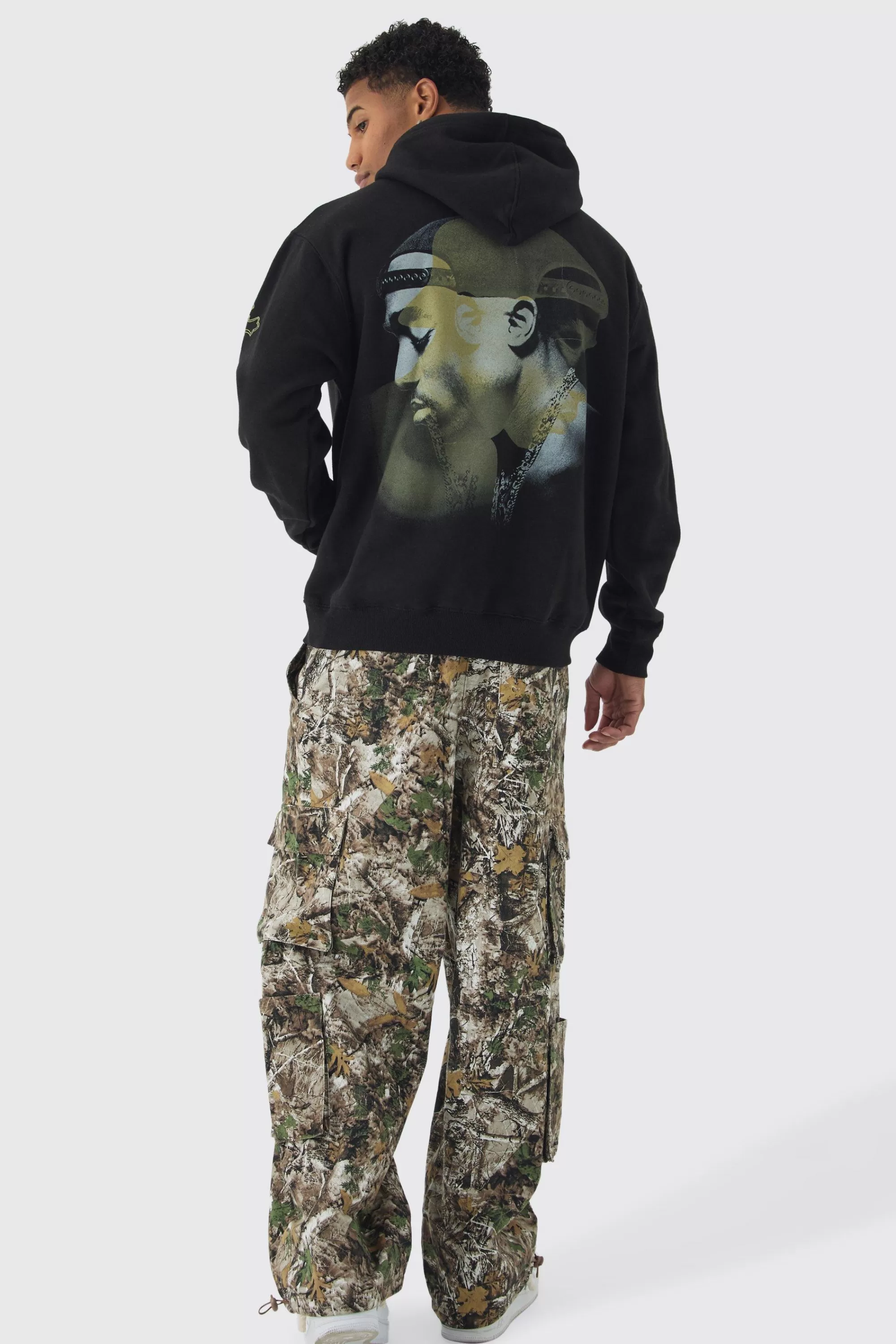 boohooMAN Oversized Tupac Wash License Print Hoodie | UK