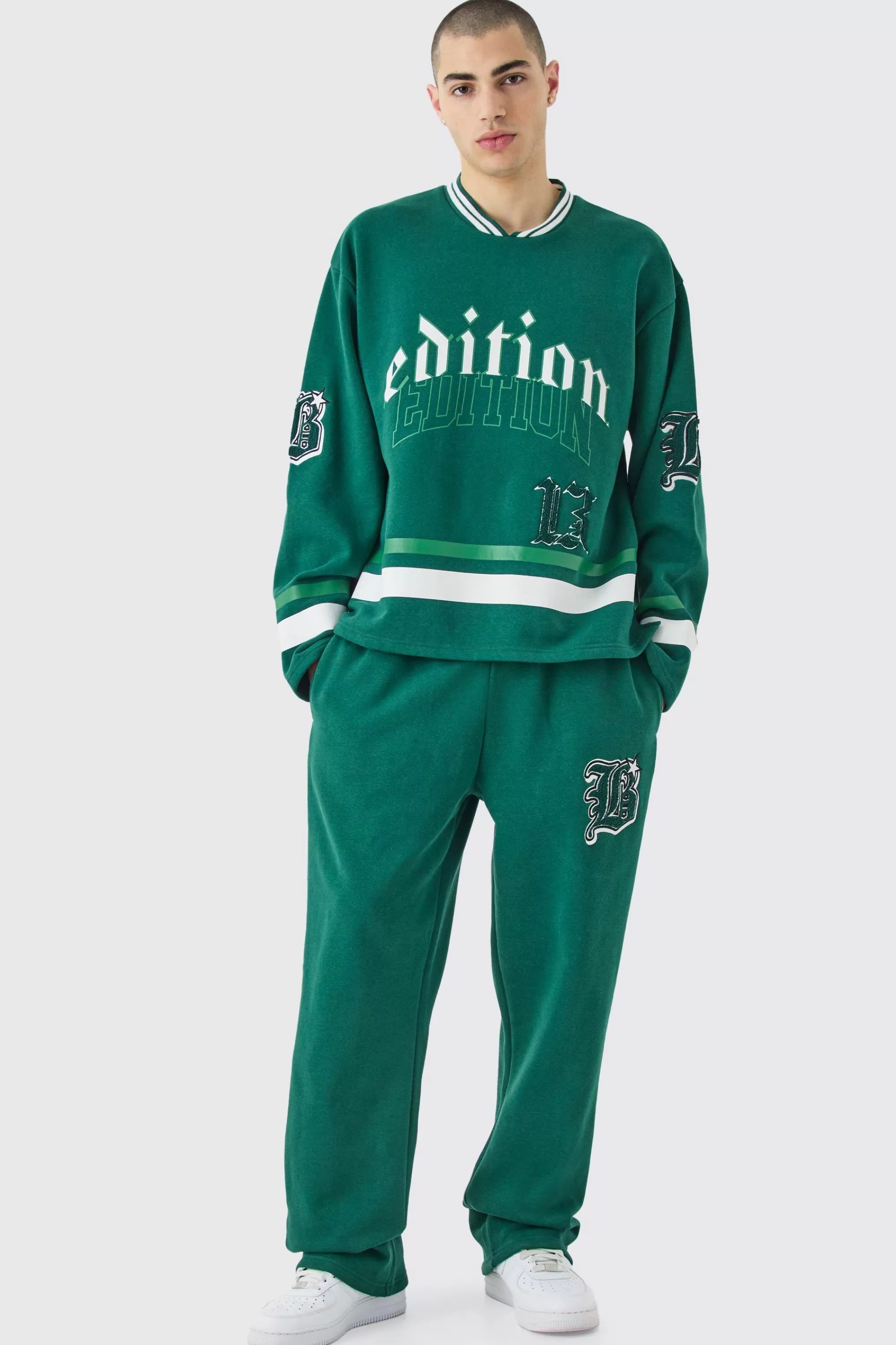 boohooMAN Oversized Varsity Applique V Neck Sweatshirt Tracksuit | UK