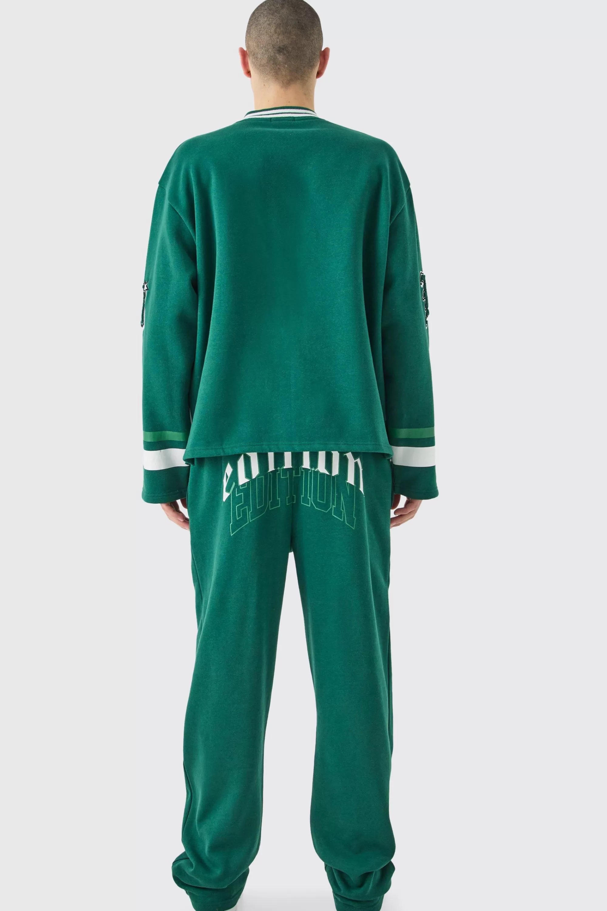 boohooMAN Oversized Varsity Applique V Neck Sweatshirt Tracksuit | UK