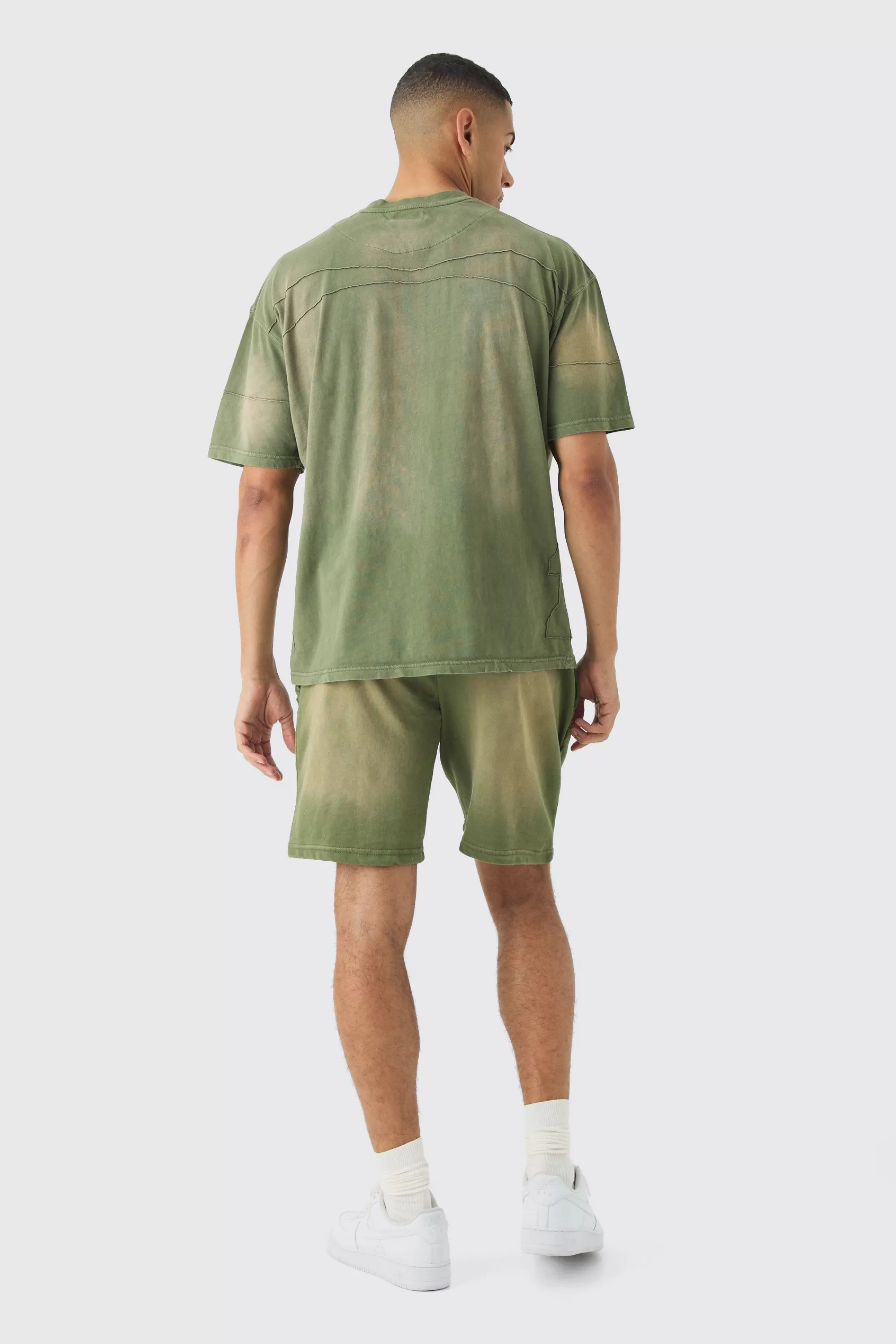 boohooMAN Oversized Wash Pintuck T-shirt And Short Set | UK
