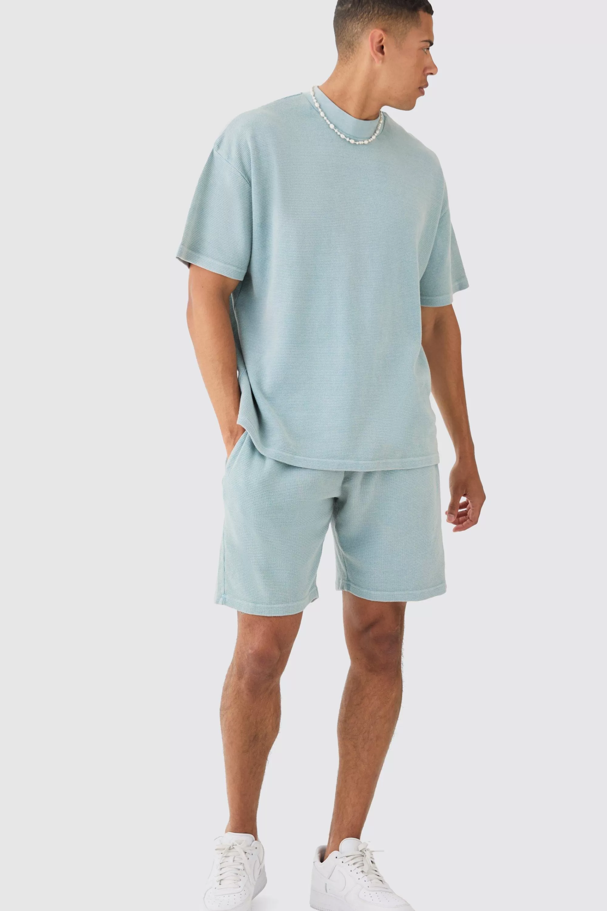 boohooMAN Oversized Washed Heavyweight Waffle T-shirt & Shorts Set | UK