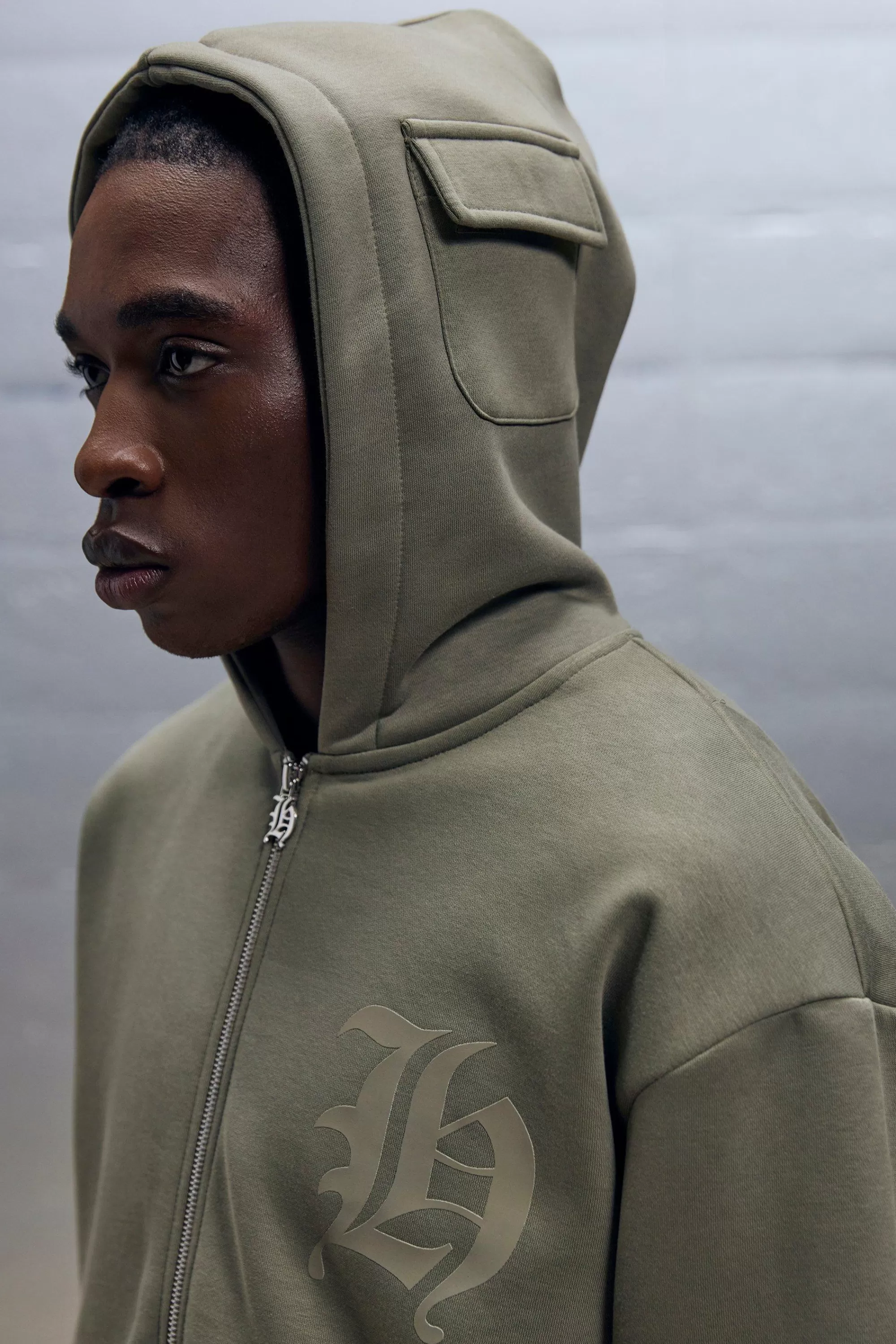 boohooMAN Oversized Zip Through Cargo Pocket Detail Hooded Tracksuit | UK
