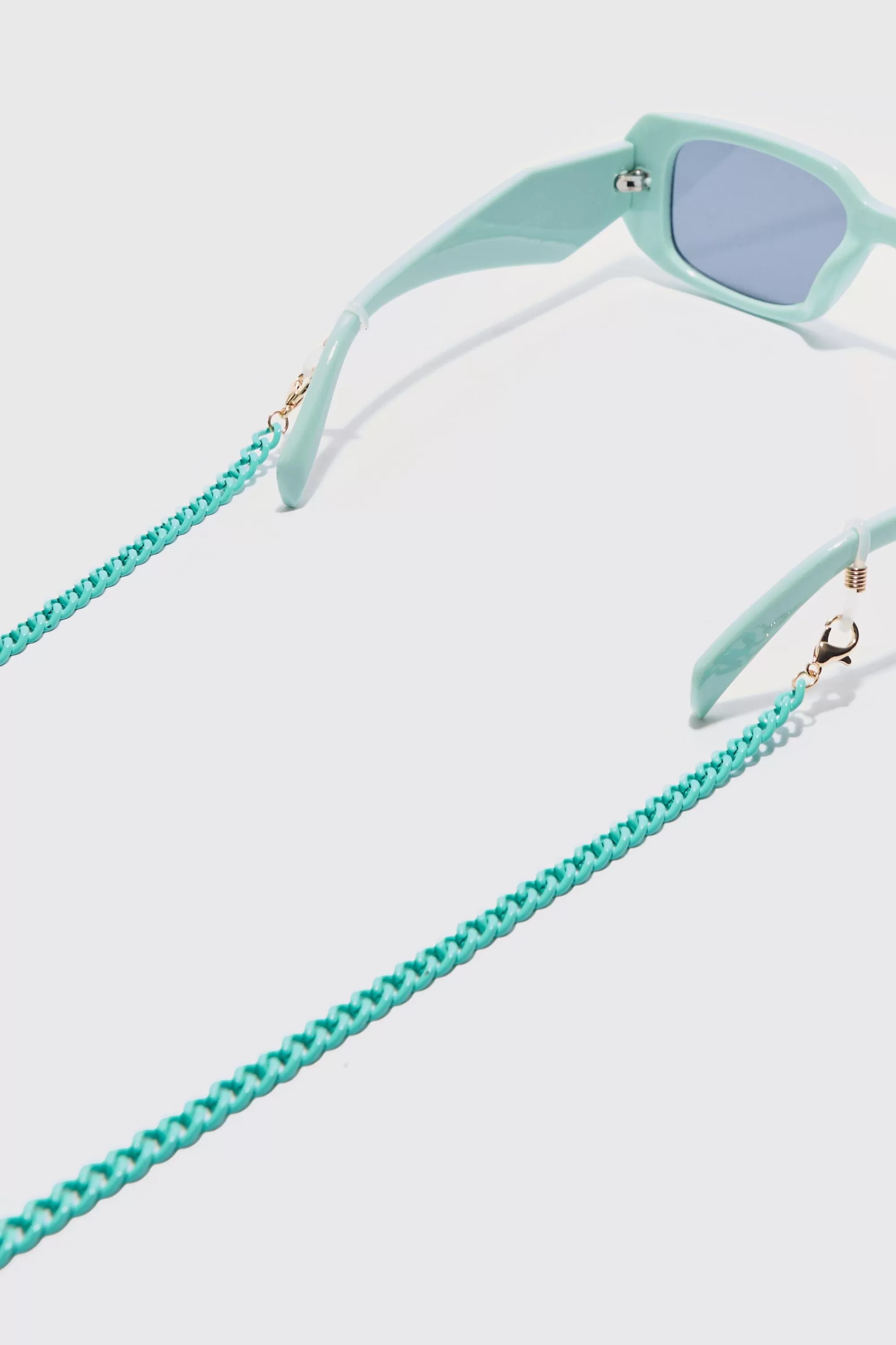 boohooMAN Plastic Matte Finish Sunglasses Chain In | UK