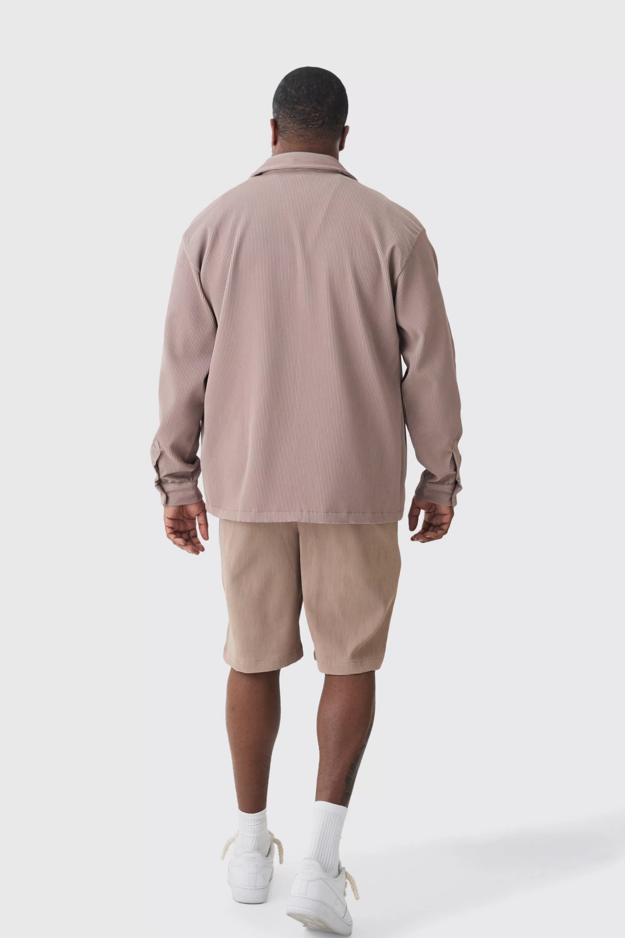 boohooMAN Plus Drop Revere Long Sleeve Pleated Shirt In | UK