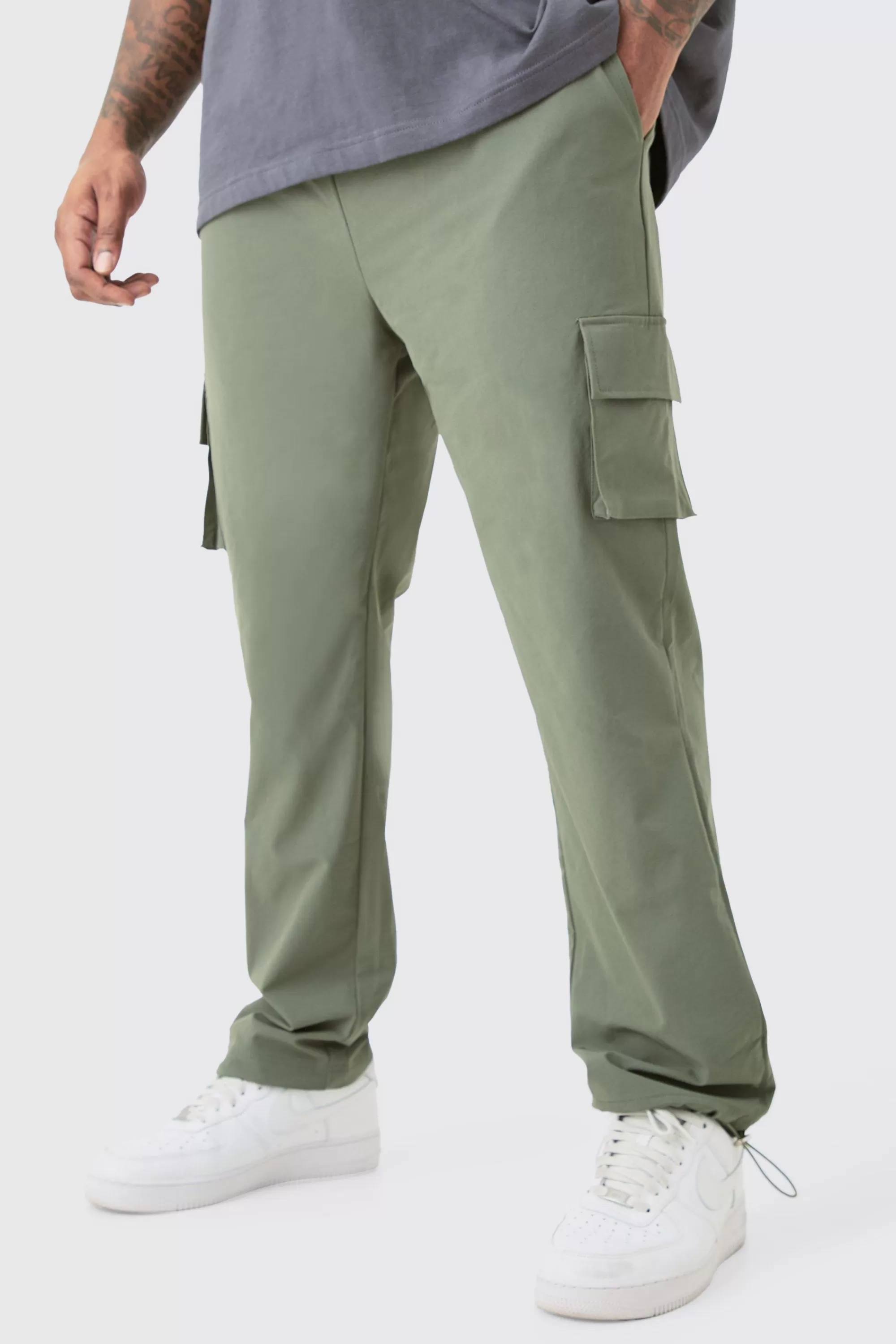boohooMAN Plus Elastic Waist Lightweight Stretch Skinny Cargo Trouser | UK