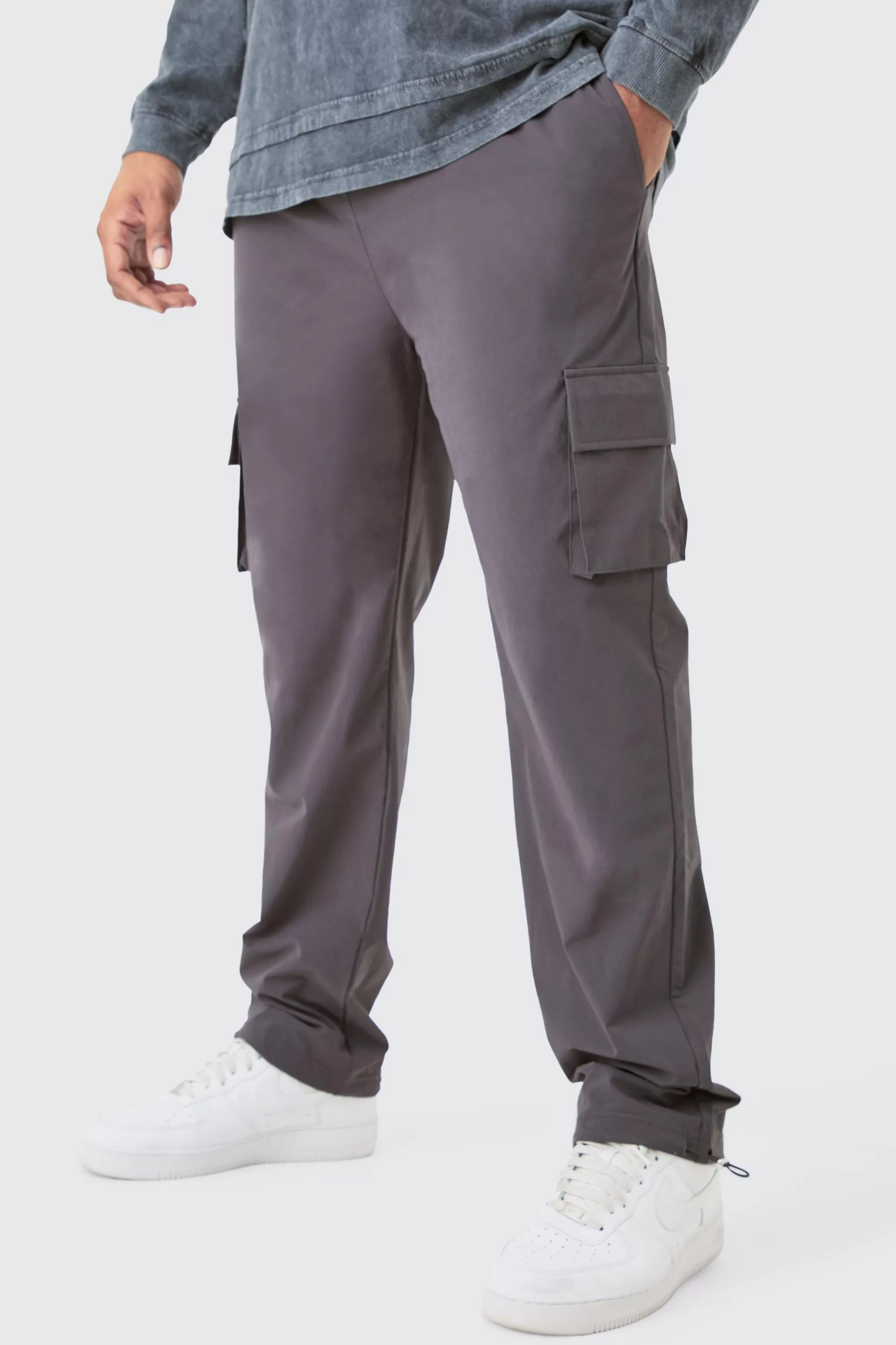 boohooMAN Plus Elastic Waist Lightweight Stretch Skinny Cargo Trouser | UK