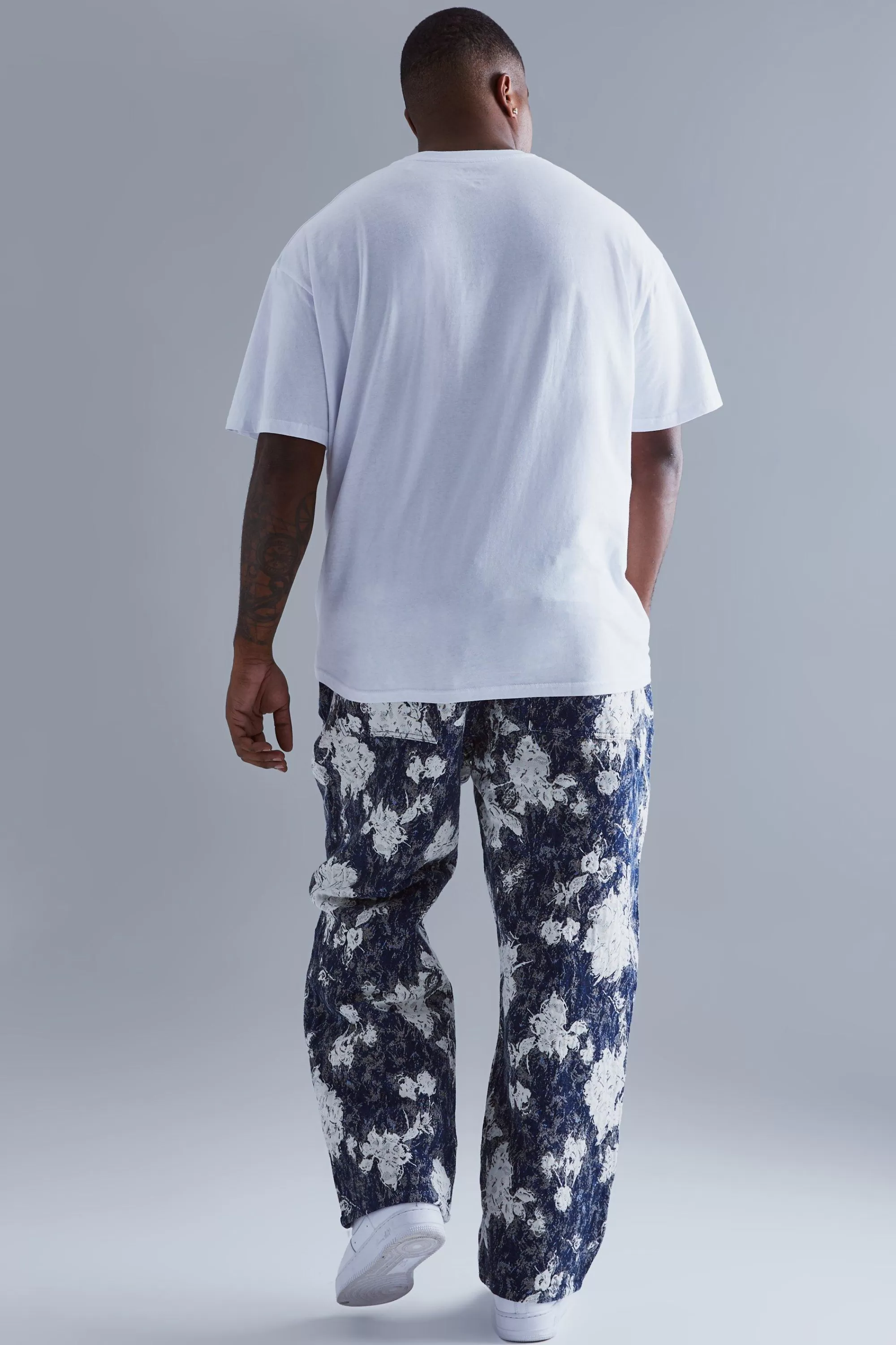 boohooMAN Plus Relaxed Fit Tapestry Trouser | UK