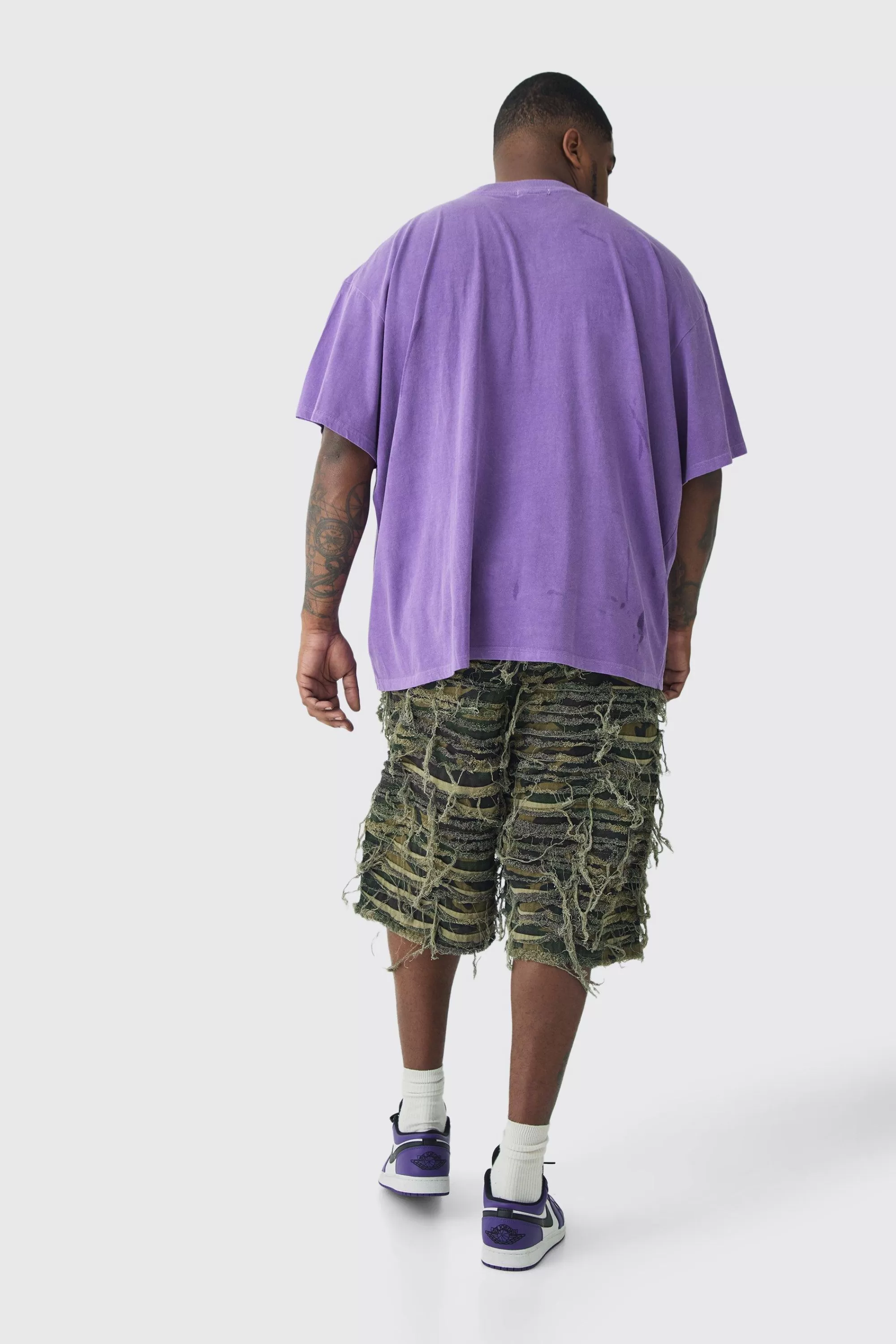 boohooMAN Plus Relaxed Heavily Distressed Camo Jort | UK