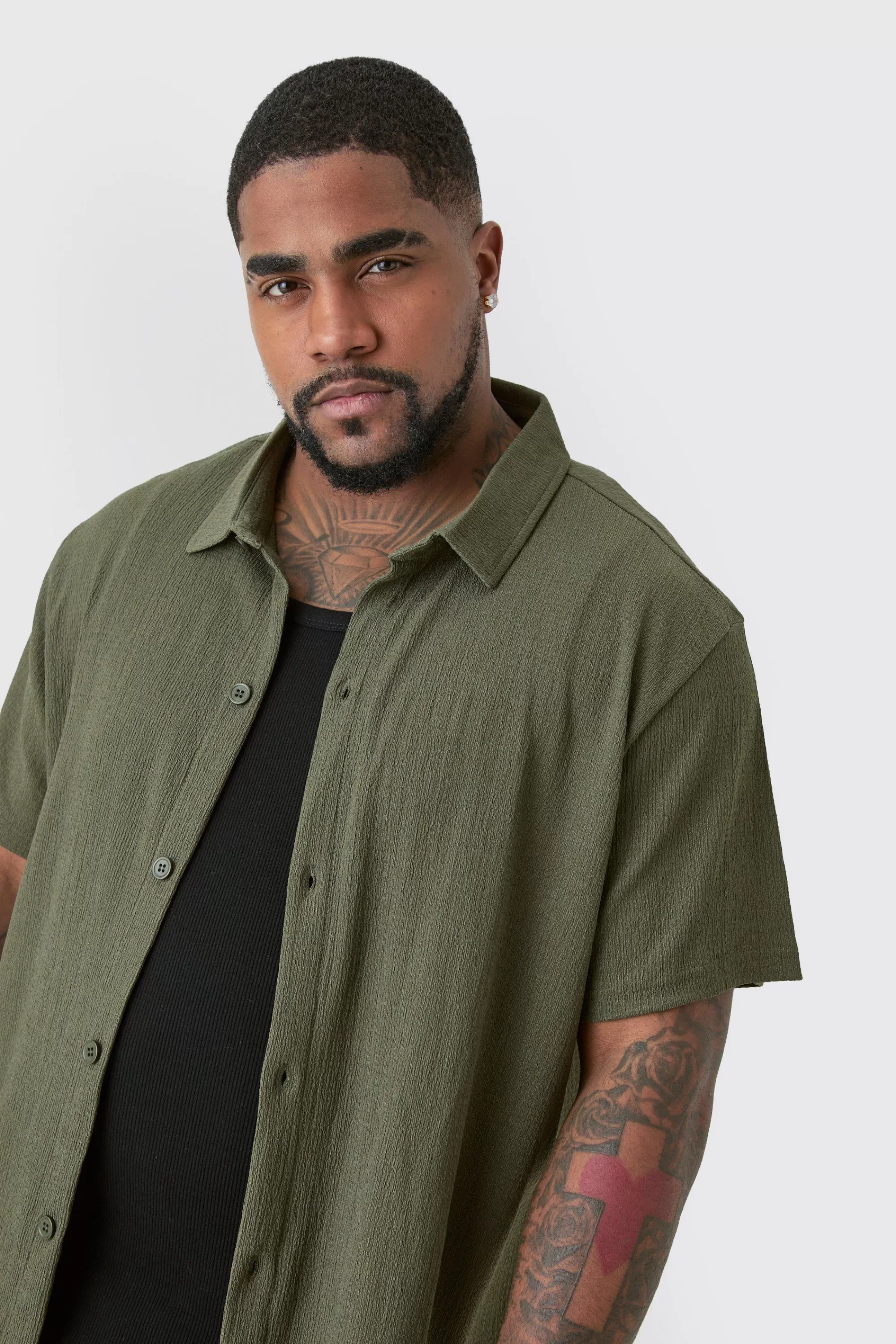 boohooMAN Plus Short Sleeve Regular Textured Shirt In | UK