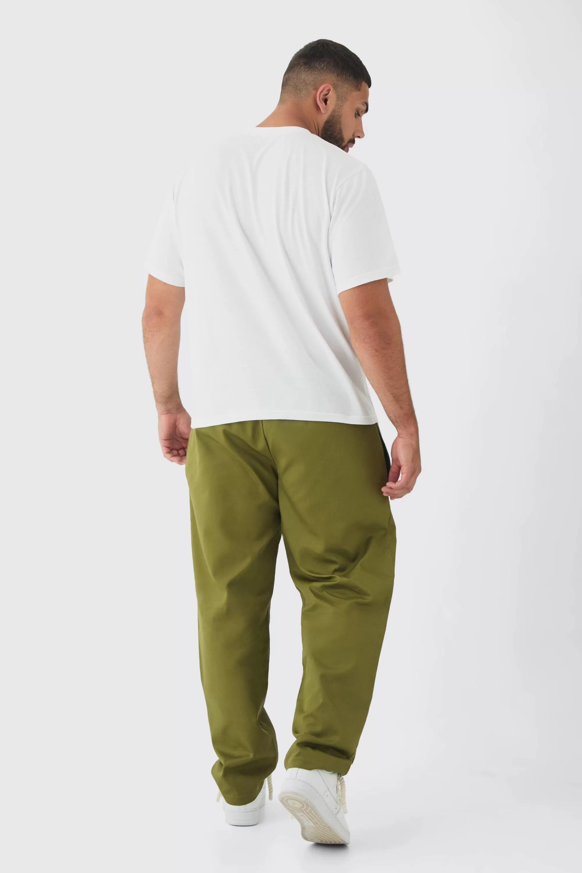 boohooMAN Plus Straight Fit Front Pocket Twill Overdyed Cargo Trouser | UK