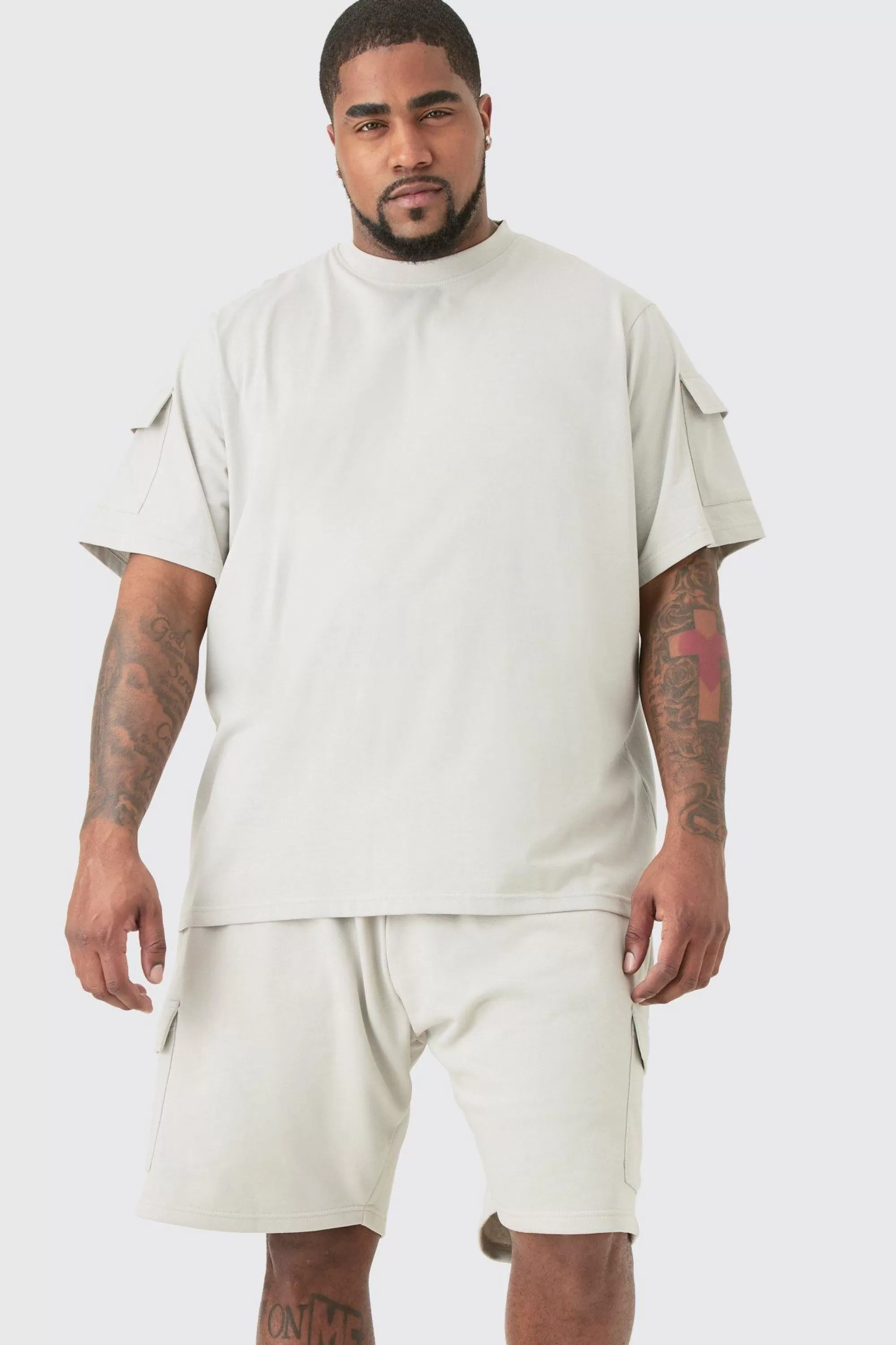 boohooMAN Plus Utility Pocket T-shirt & Cargo Short Set | UK