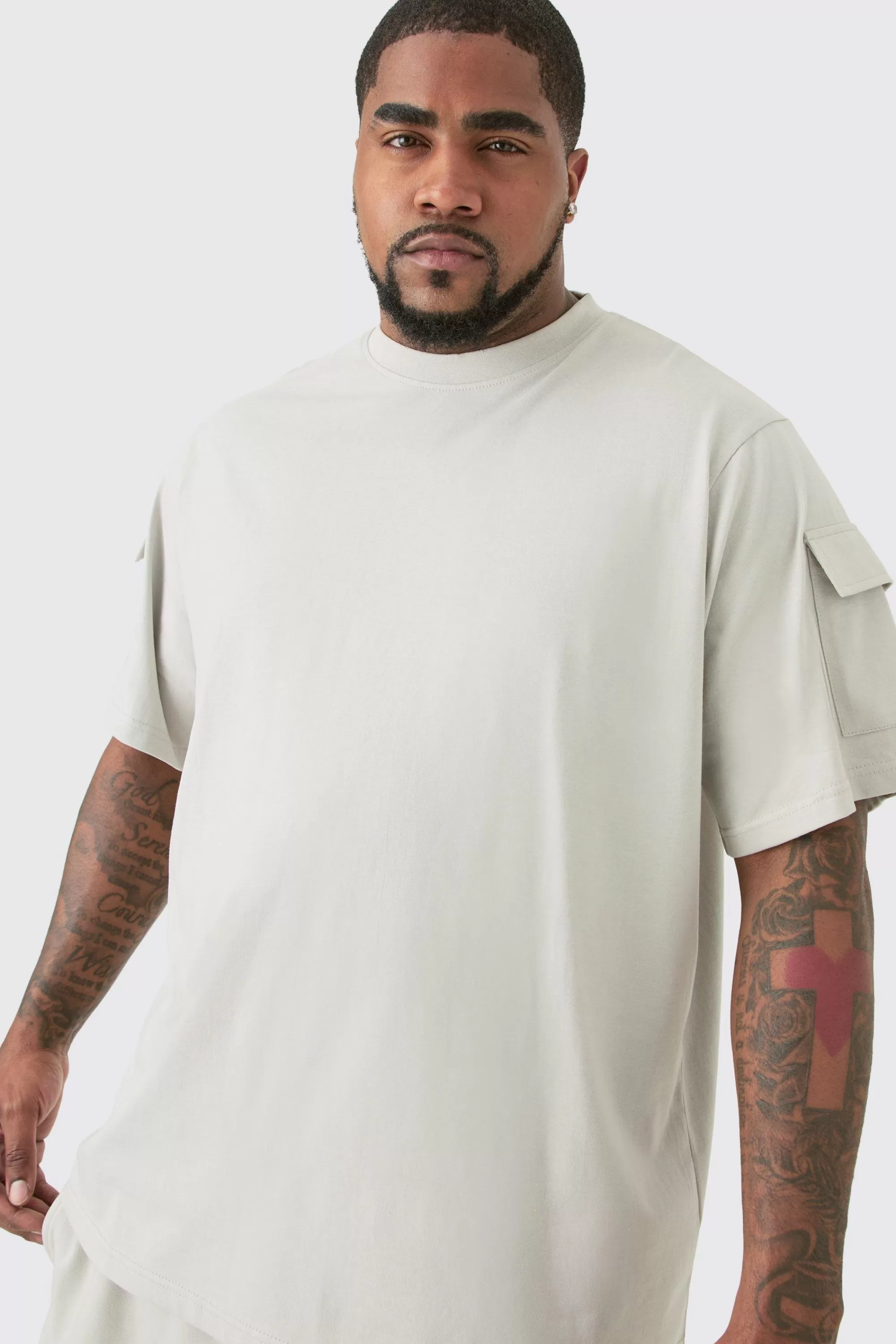 boohooMAN Plus Utility Pocket T-shirt & Cargo Short Set | UK