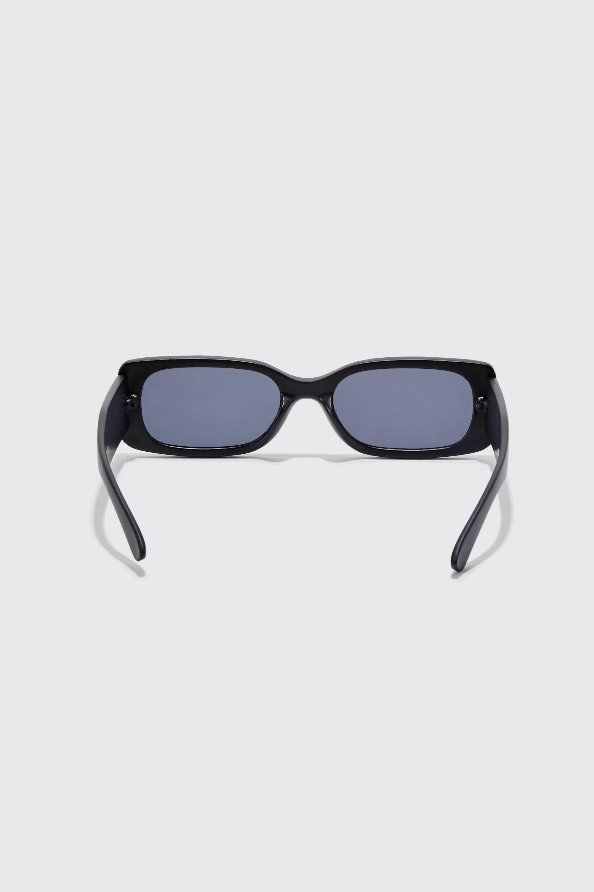 boohooMAN Rectangle Matte Sunglasses | UK