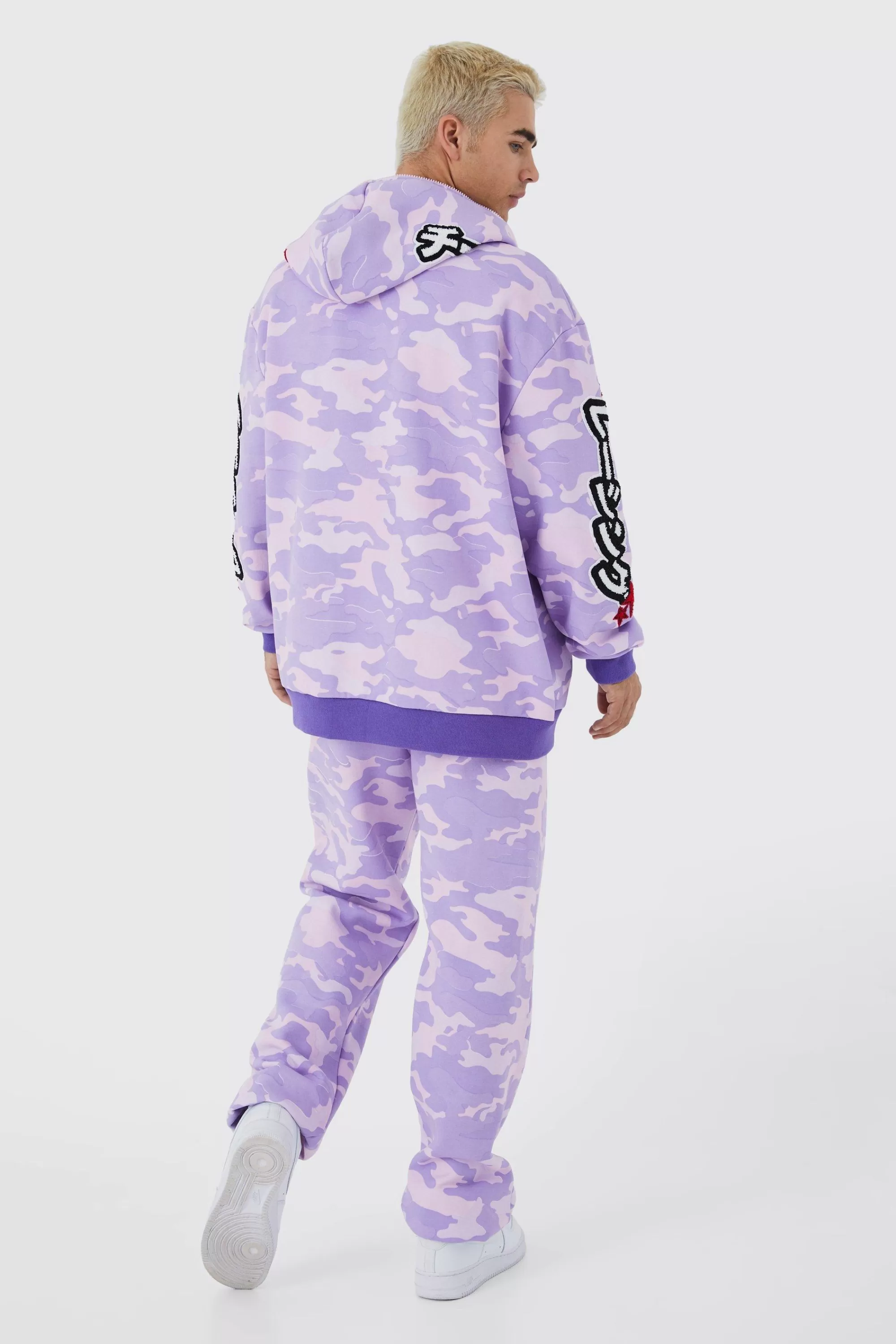 boohooMAN Regular Fit Camo Applique Badge Jogger | UK