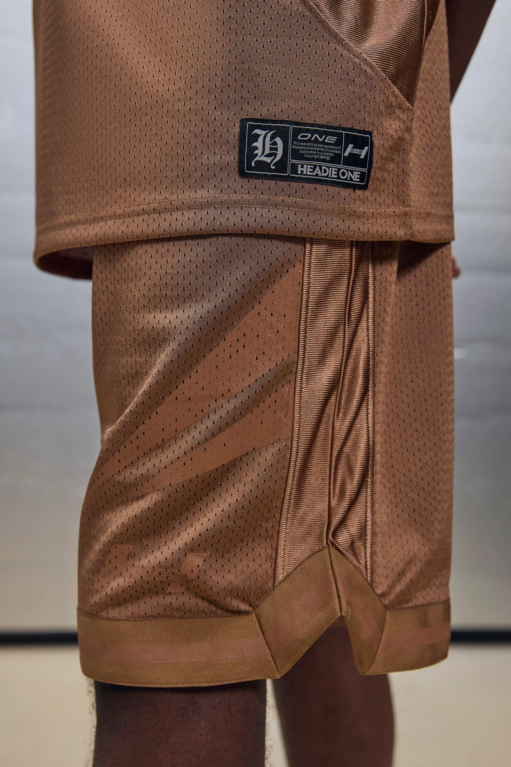 boohooMAN Regular Fit V Neck Mesh 01 T-shirt & Basketball Shorts Set | UK