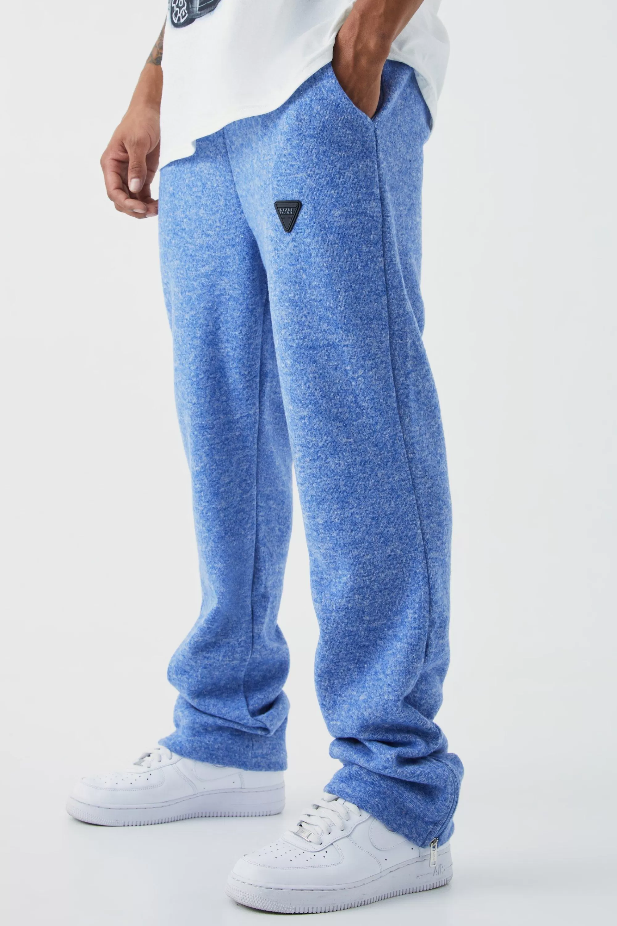 boohooMAN Regular Heavyweight Brushed Split Hem Jogger | UK