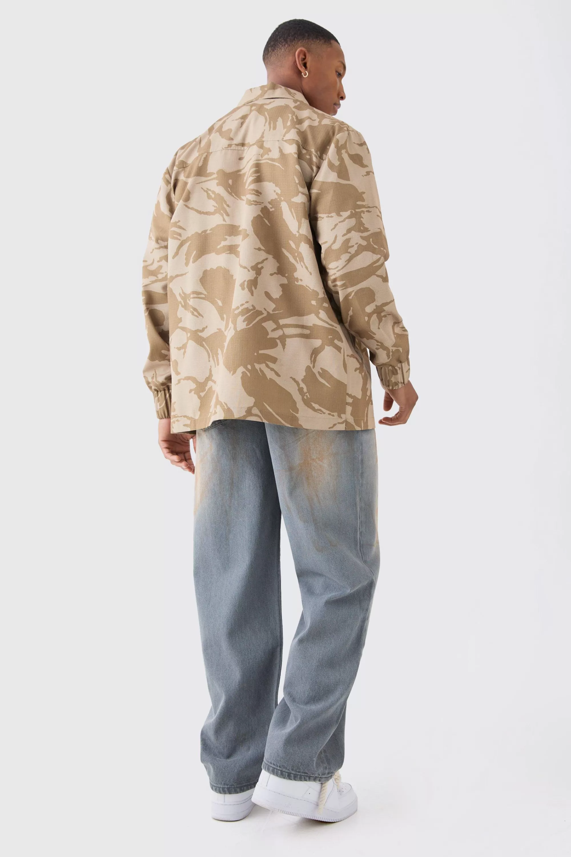 boohooMAN Regular Long Sleeve Ripstop Popper Camo Overshirt | UK