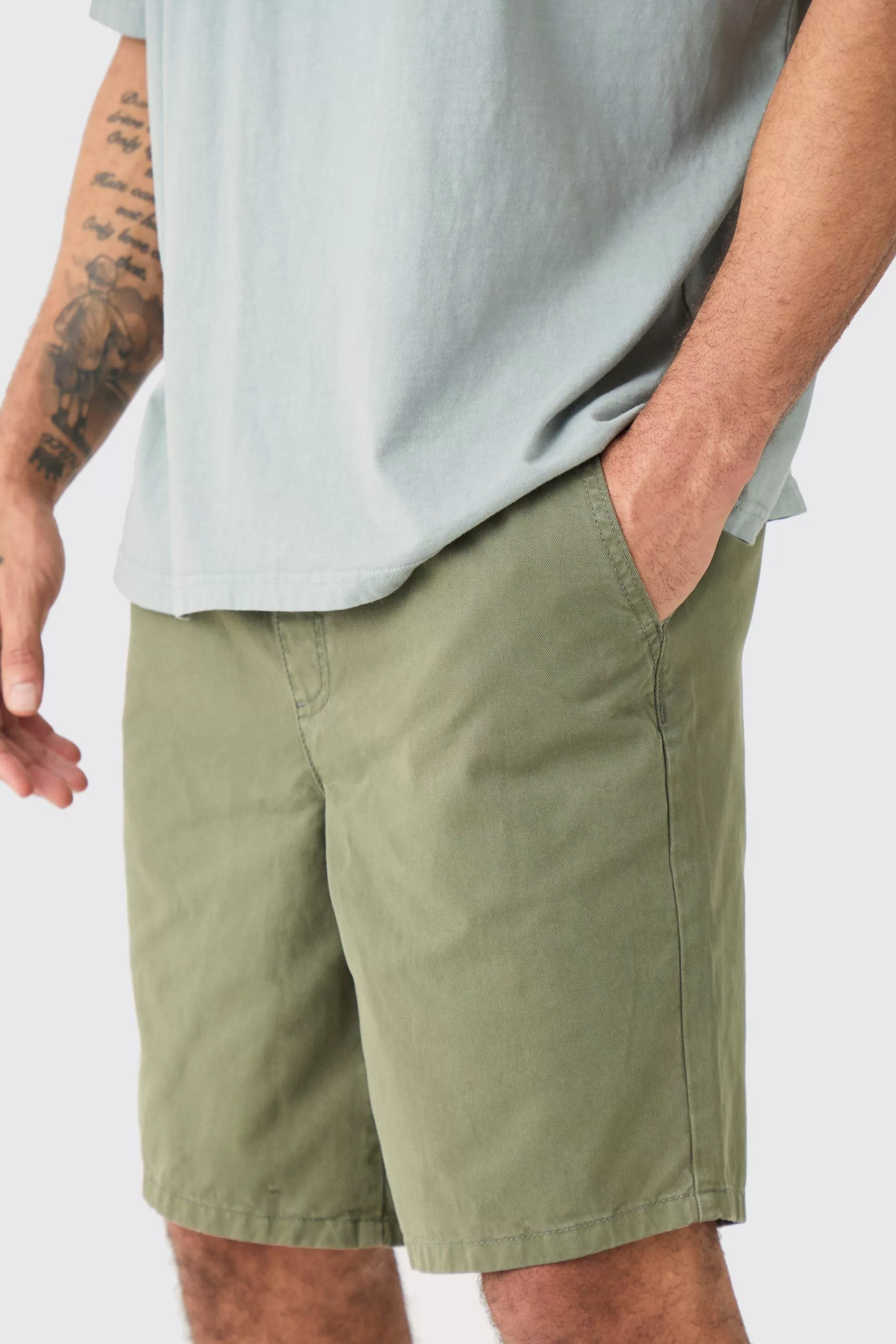 boohooMAN Relaxed Fit Elasticated Waist Chino Shorts In | UK