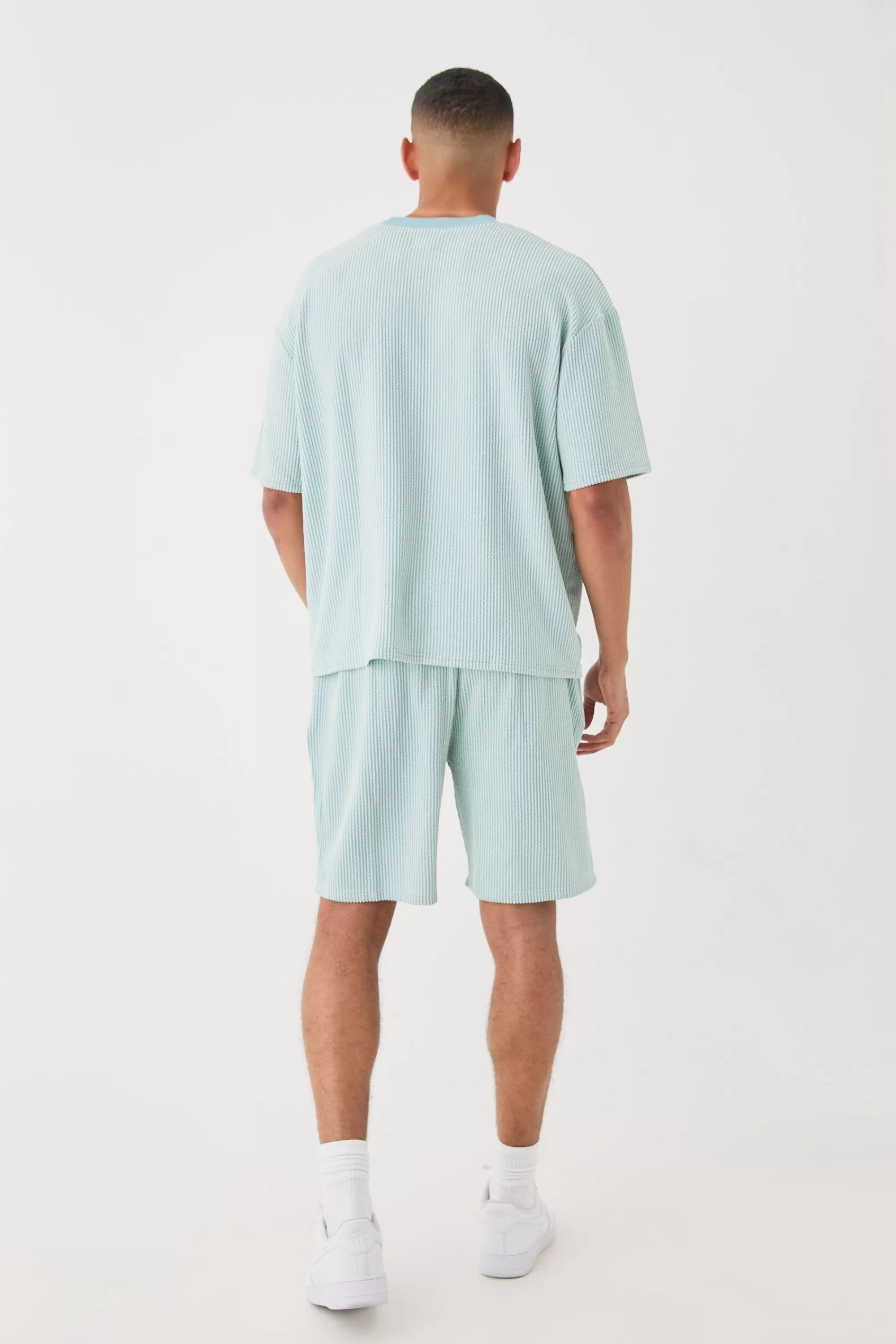 boohooMAN Relaxed Fit Mid Length Stripe Texture Shorts | UK