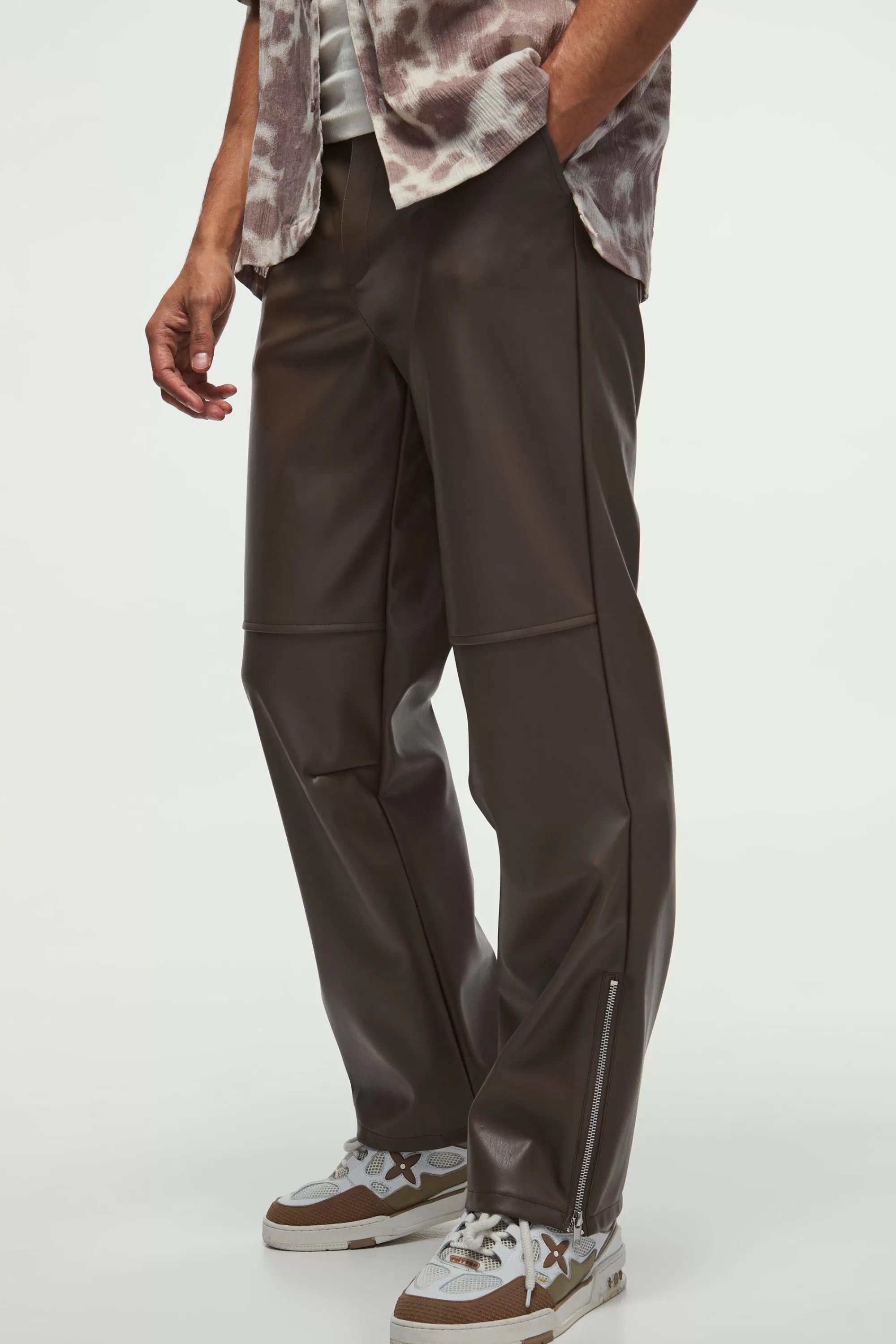 boohooMAN Relaxed Fit Pu Zip Hem Trousers | UK