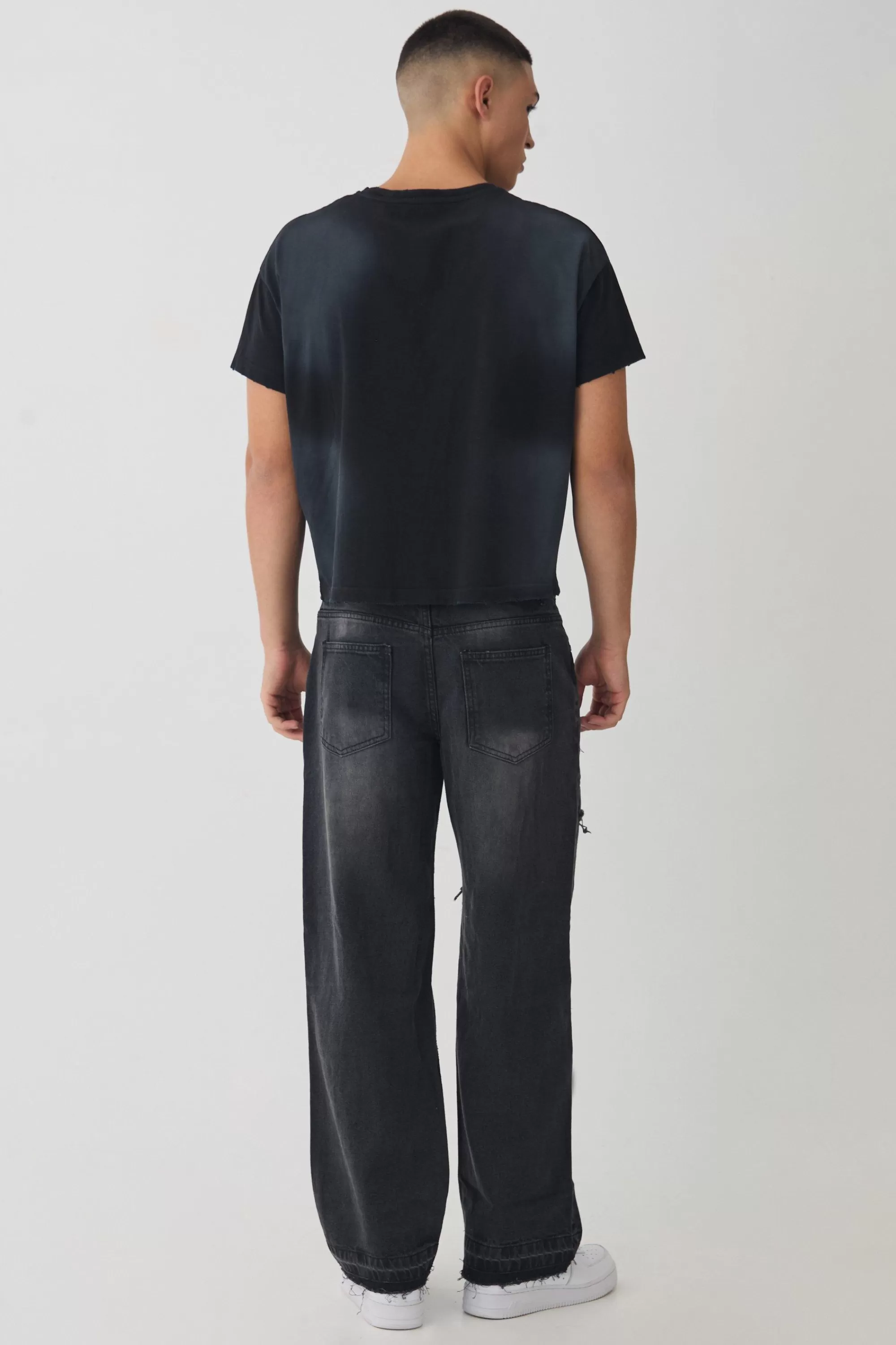 boohooMAN Relaxed Fit Ripped Distressed Carpenter Jeans | UK