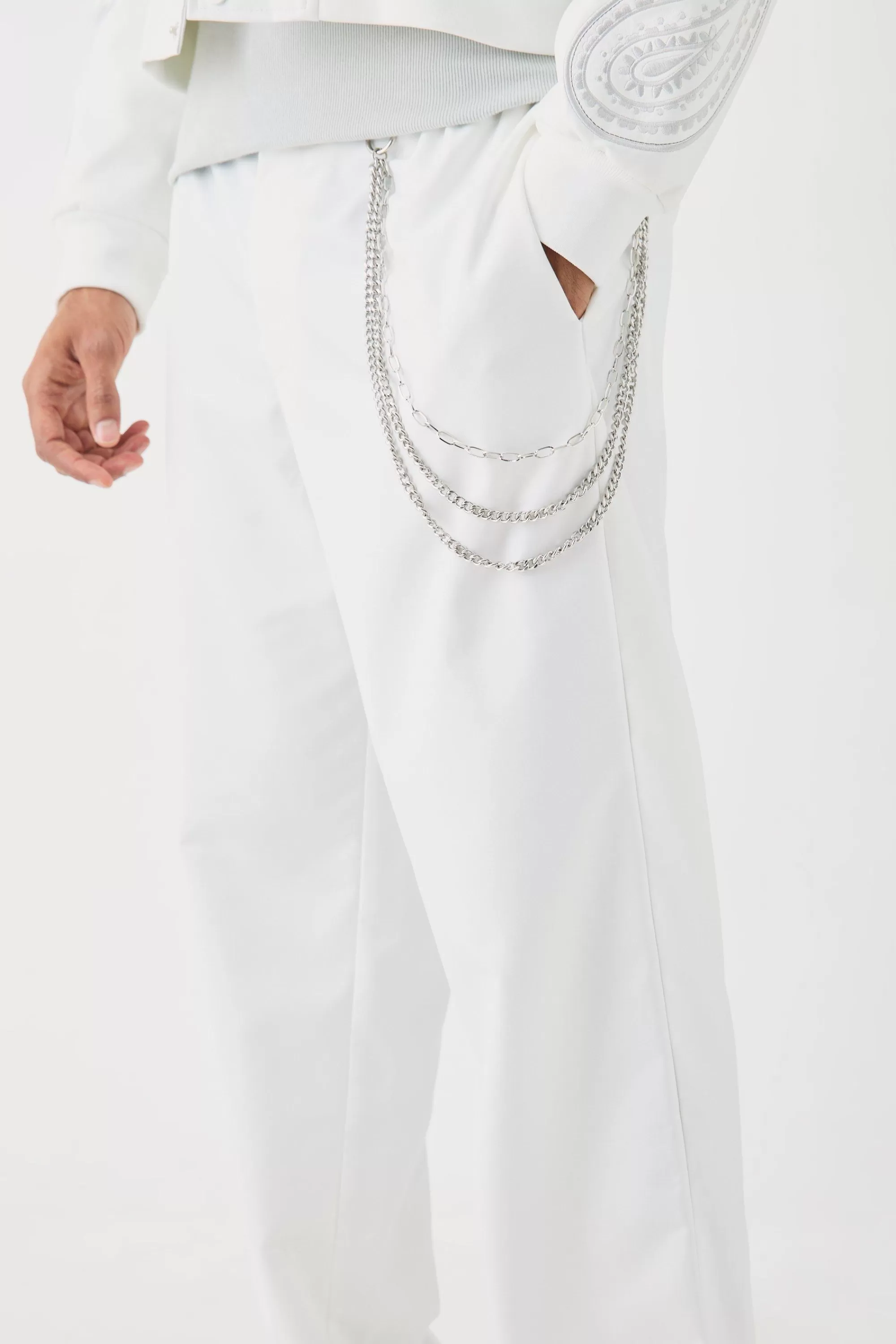 boohooMAN Relaxed Fit Tailored Trouser With Chain In | UK