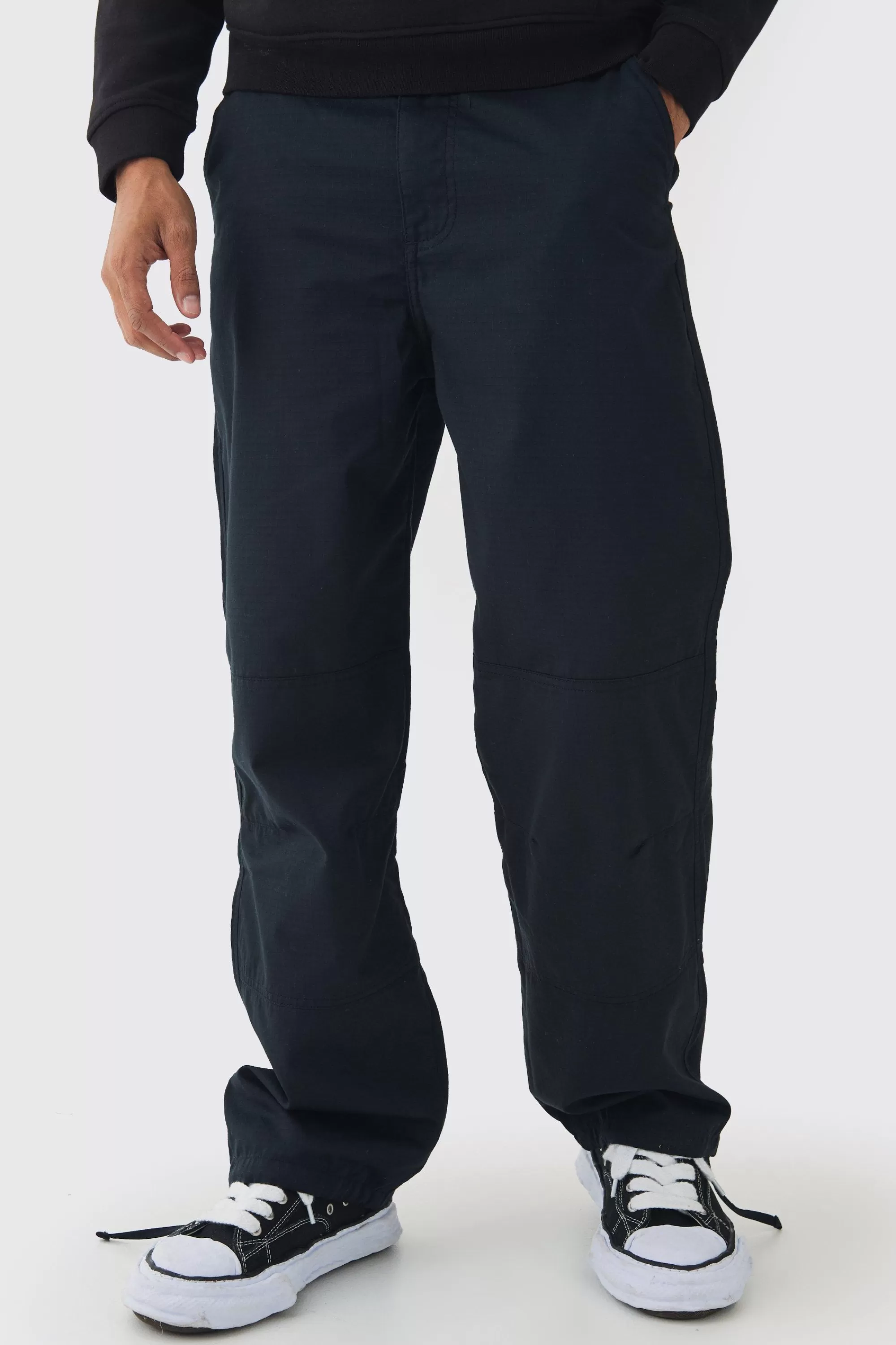 boohooMAN Relaxed Fit Textured Ripstop Trousers | UK