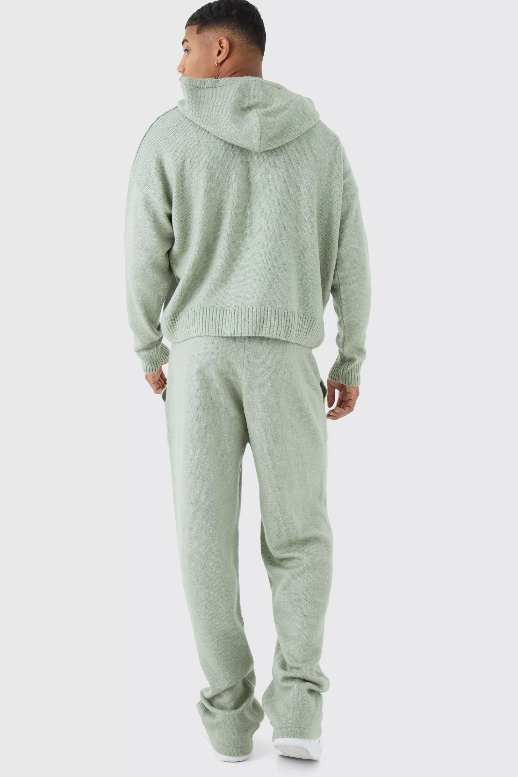 boohooMAN Relaxed Fit Wide Leg Knitted Joggers | UK