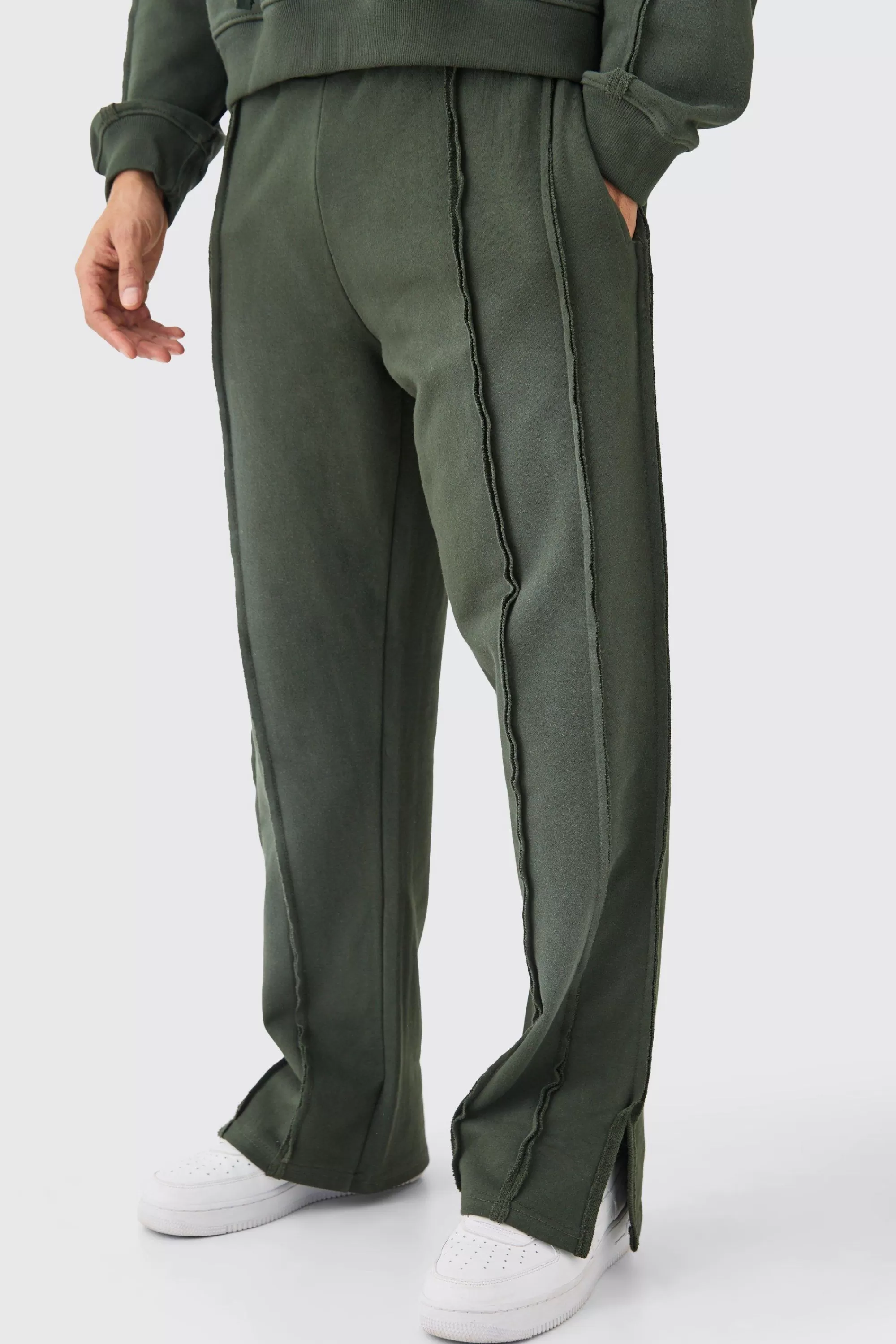 boohooMAN Relaxed Raw Seam Spray Wash Joggers | UK