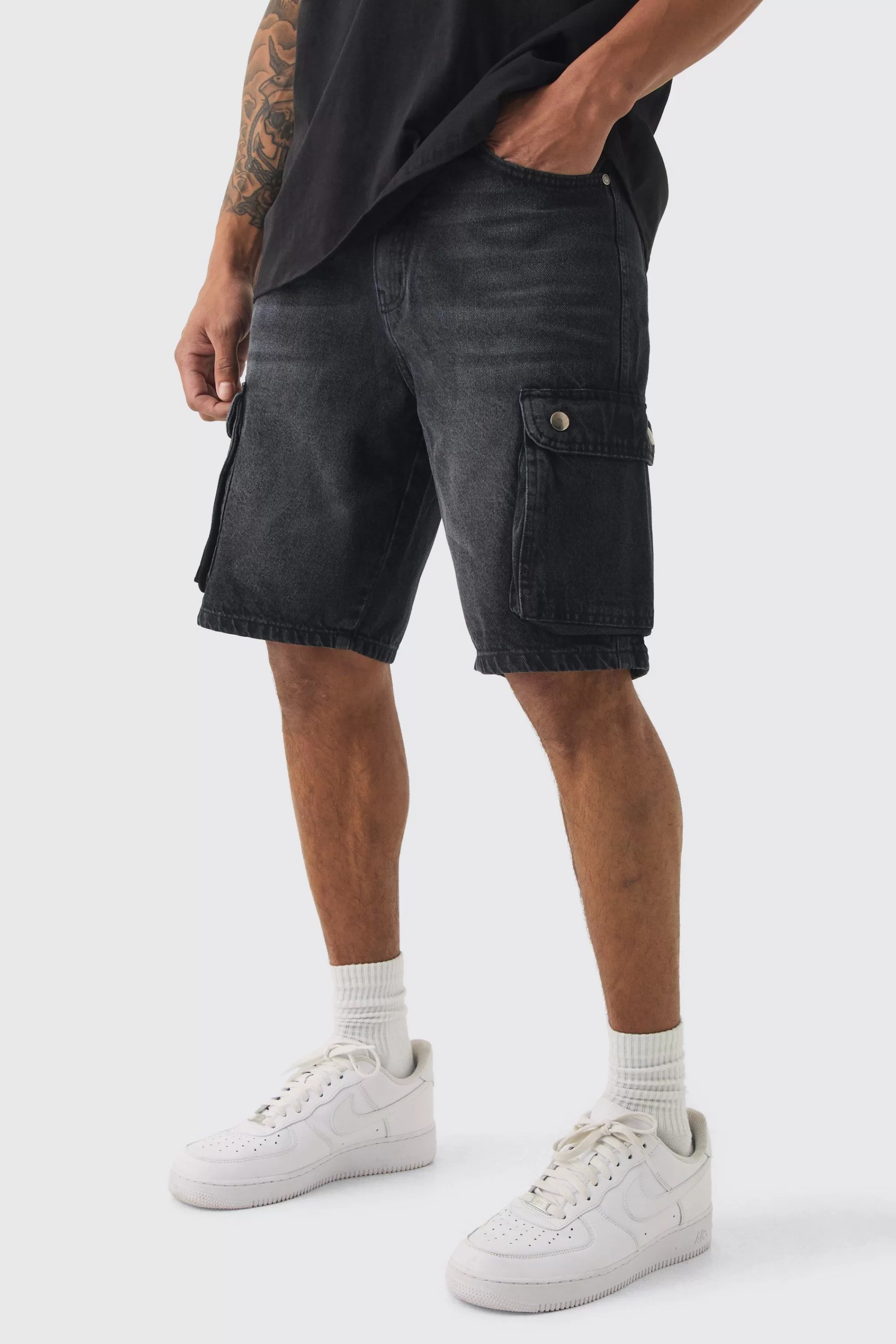 boohooMAN Relaxed Rigid Cargo Shorts | UK