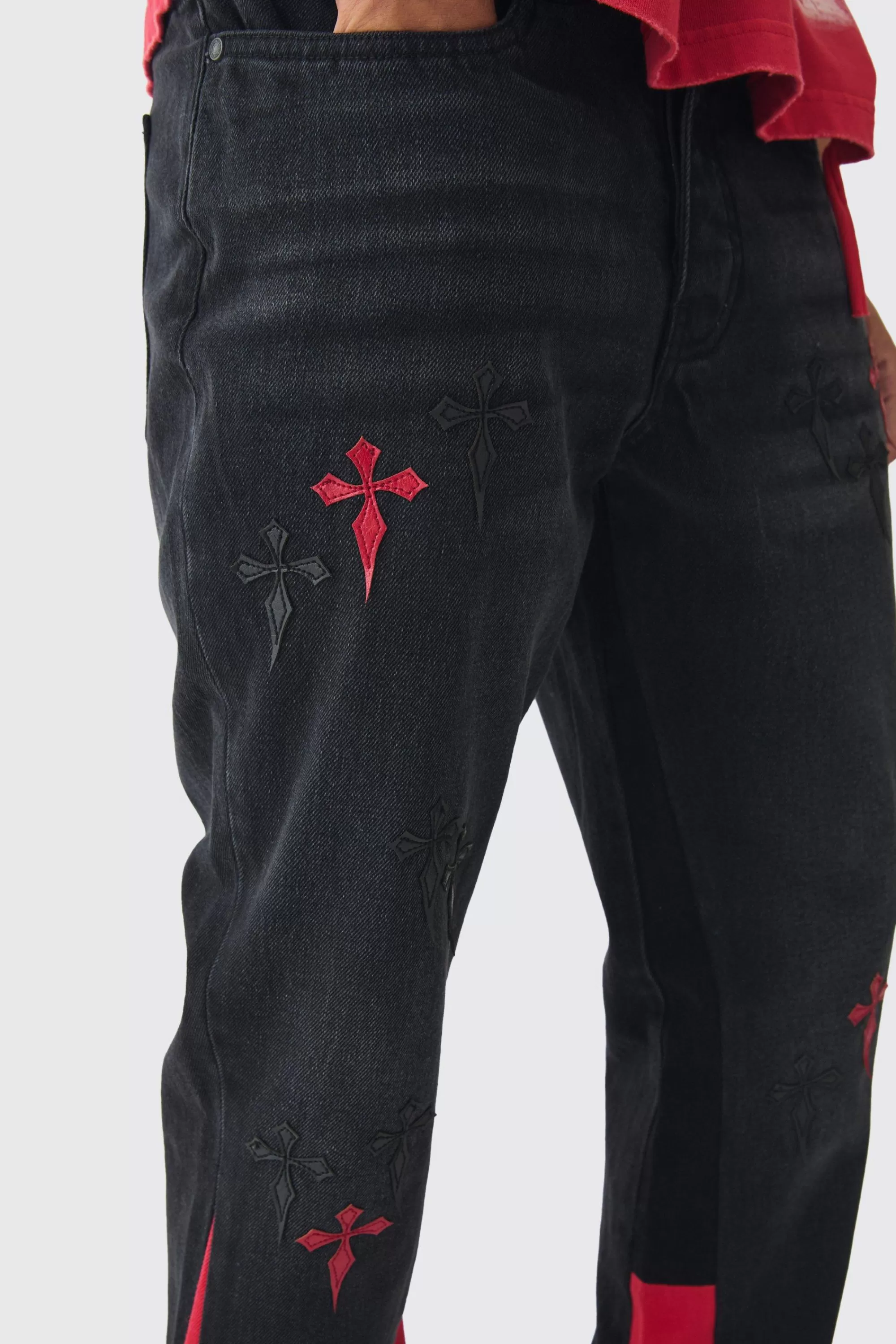 boohooMAN Relaxed Rigid Tinted Wash Star Pu Applique Jeans | UK