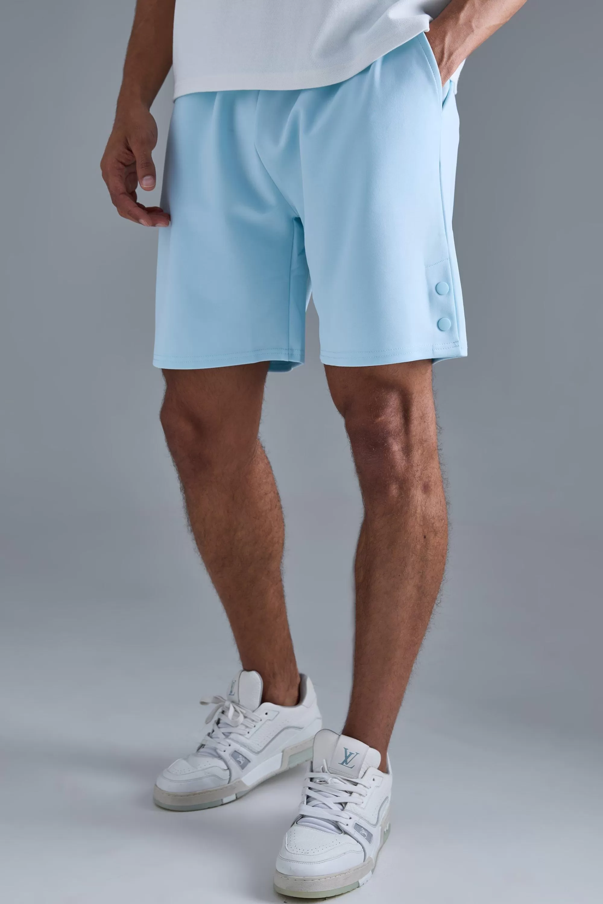 boohooMAN Relaxed Scuba Short With Poppers | UK